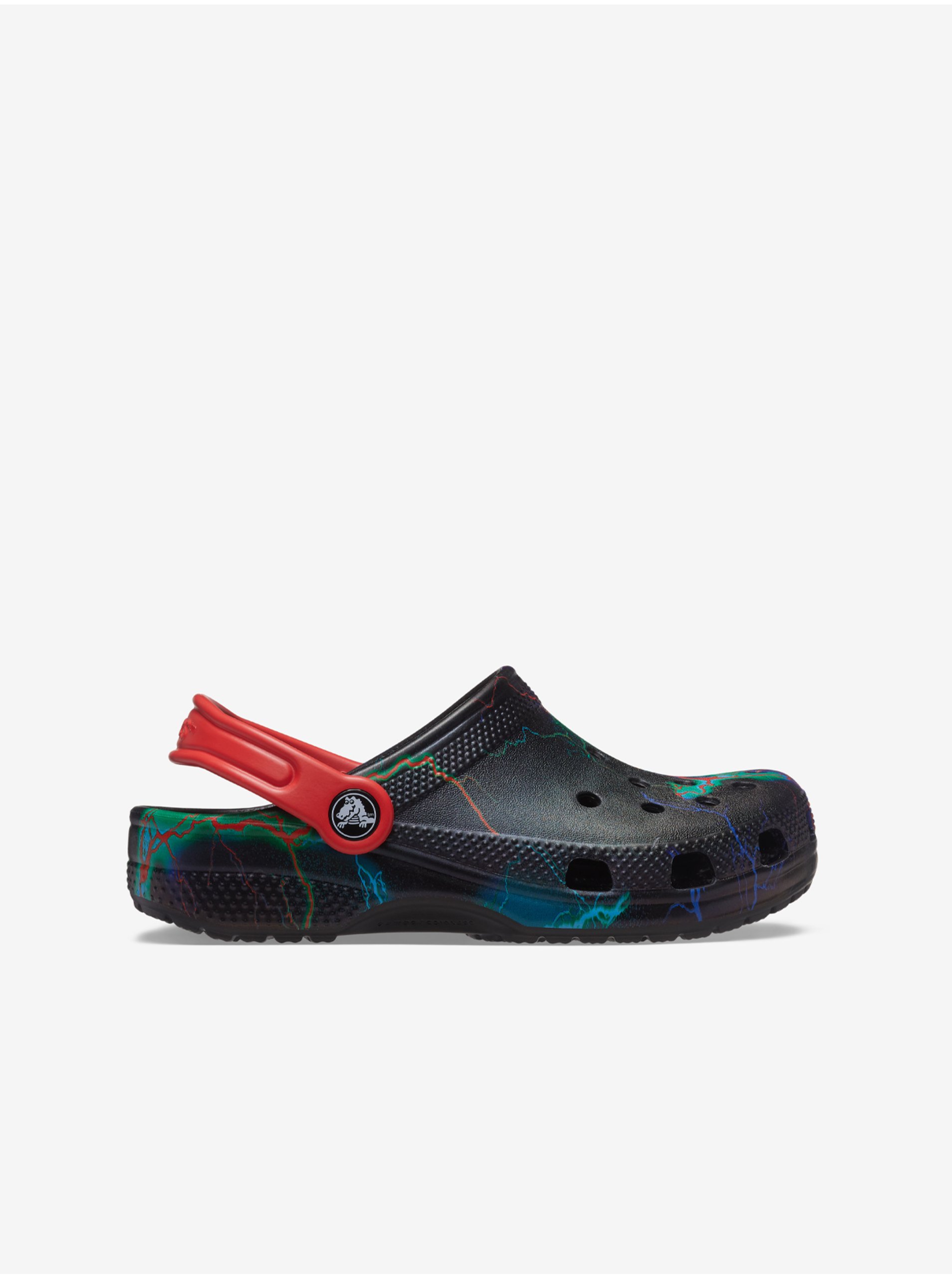 Lacno Čierne chlapčenské vzorované papuče Crocs