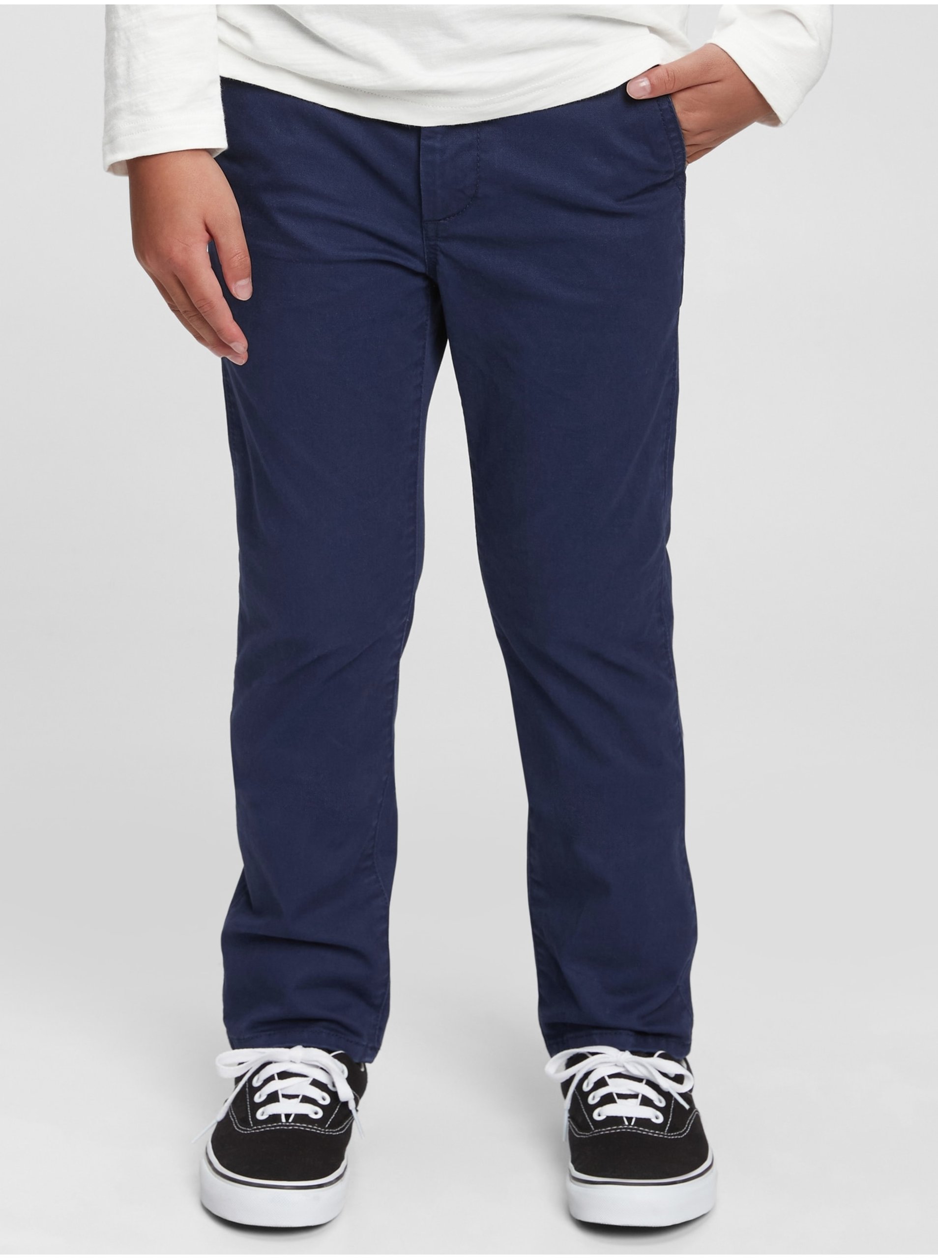 Levně Tmavě modré klučičí kalhoty uniform straight chinos GAP