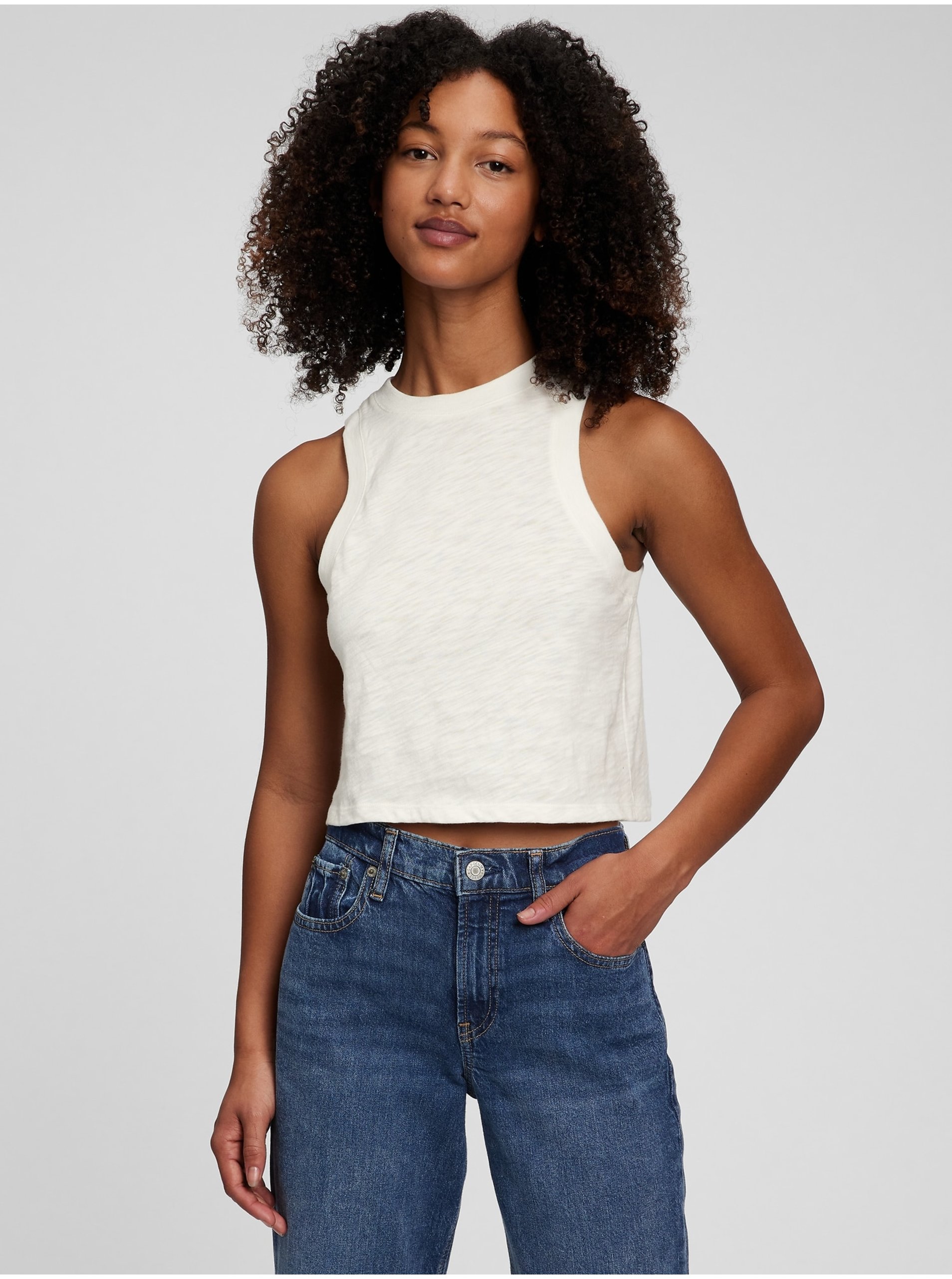 E-shop Biele dievčenské tielko Teen z organickej bavlny GAP