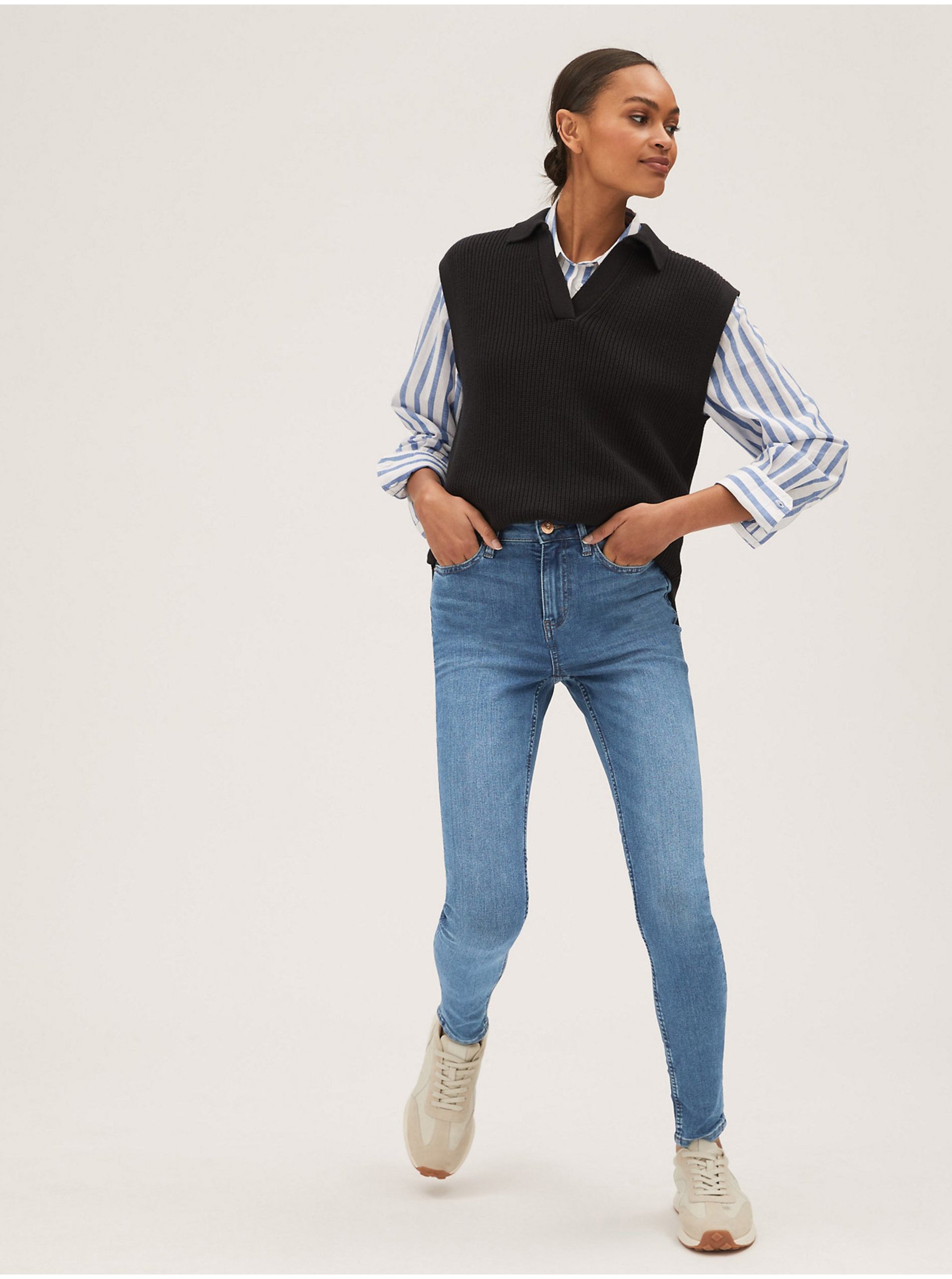 E-shop Přiléhavé džíny střihu Ivy Marks & Spencer námořnická modrá