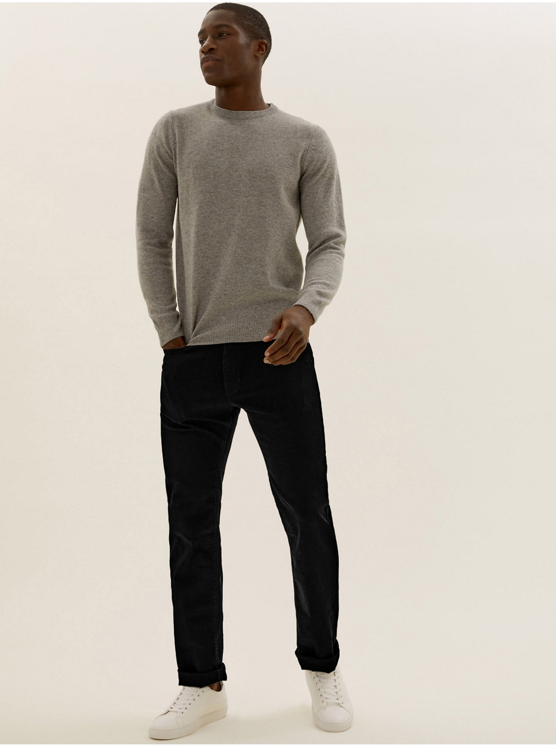 E-shop Strečové džíny rovného střihu Marks & Spencer černá
