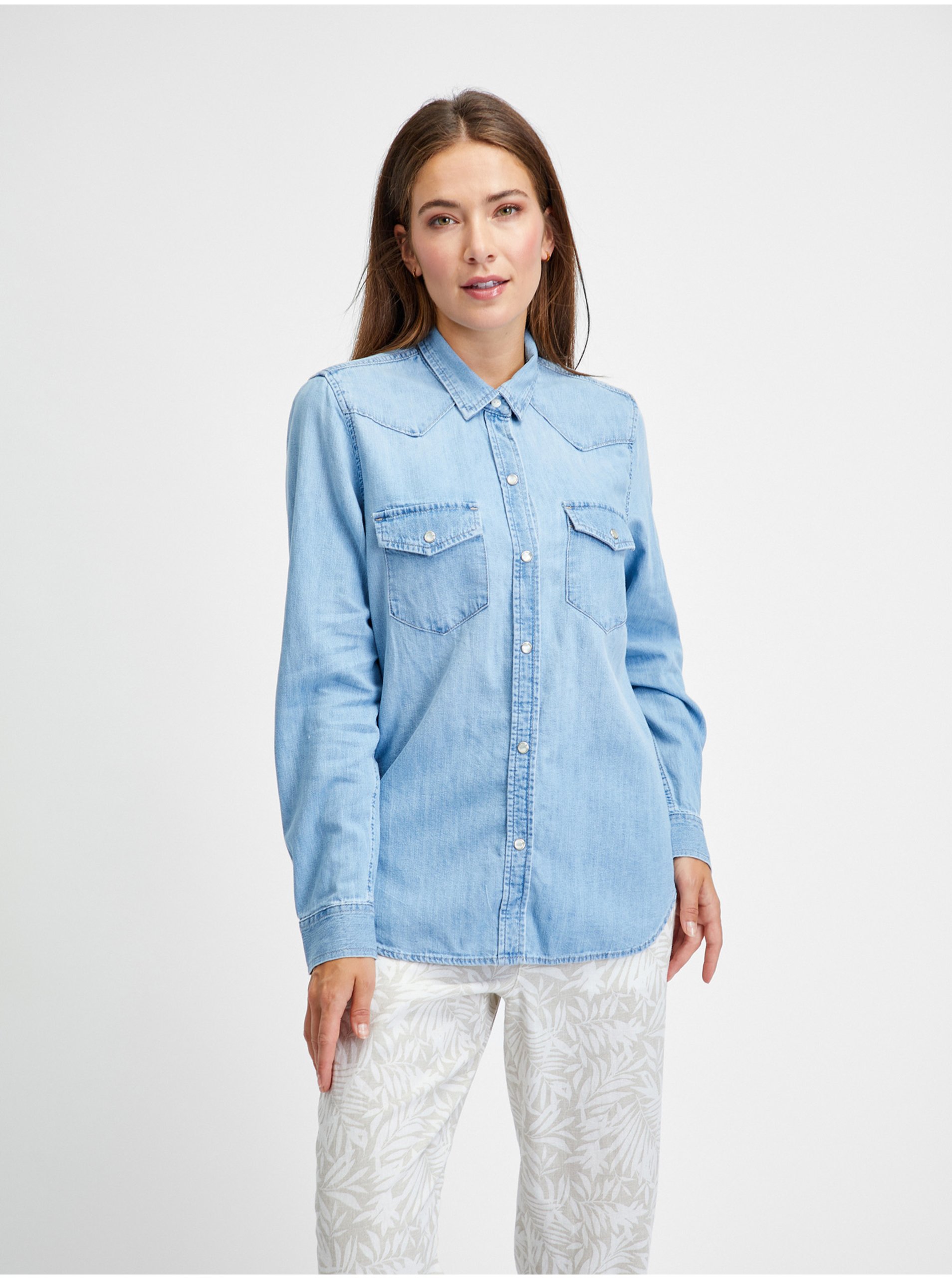 Levně Modrá dámská džínová košile GAP