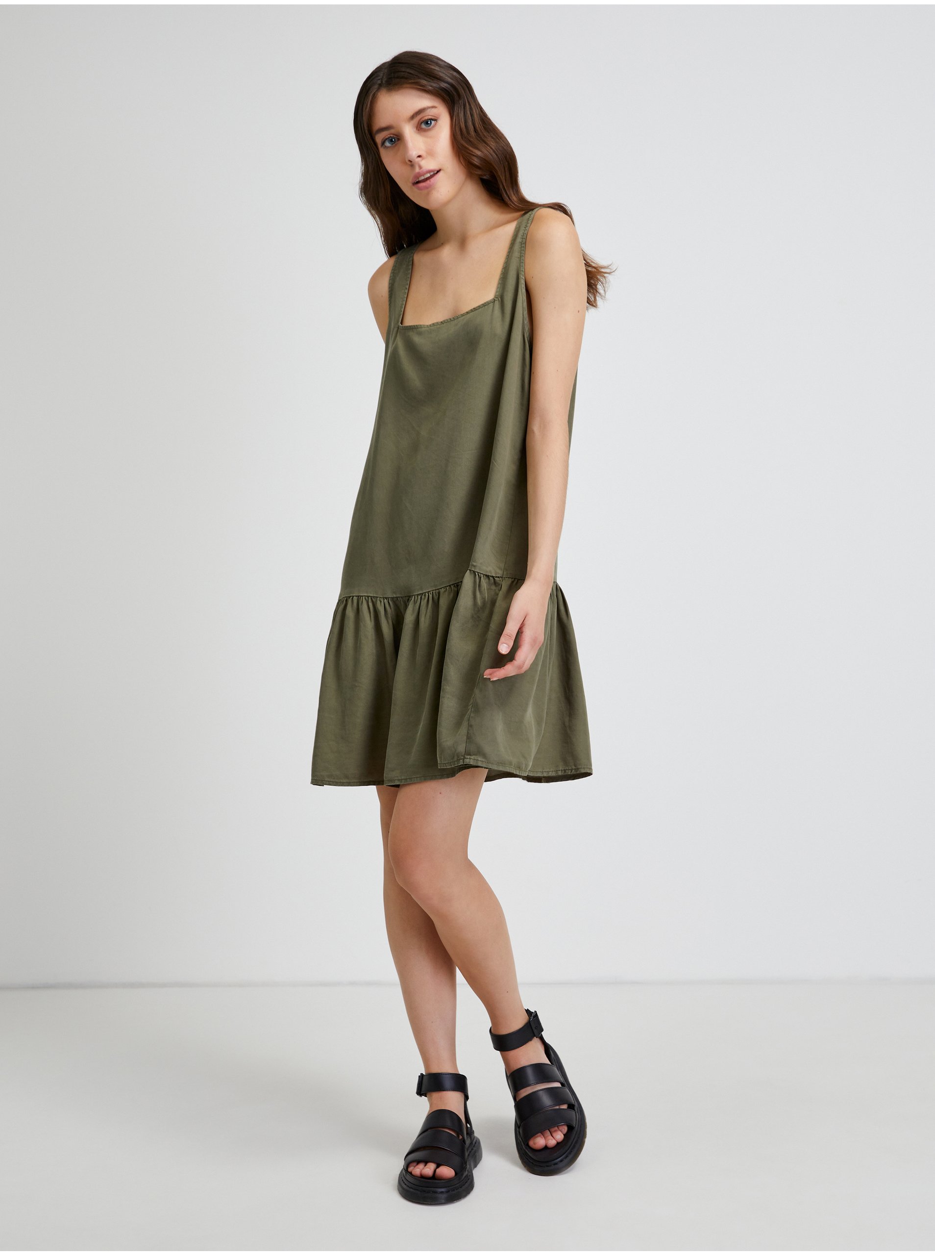 E-shop Tmavě zelené šaty Noisy May Emilia