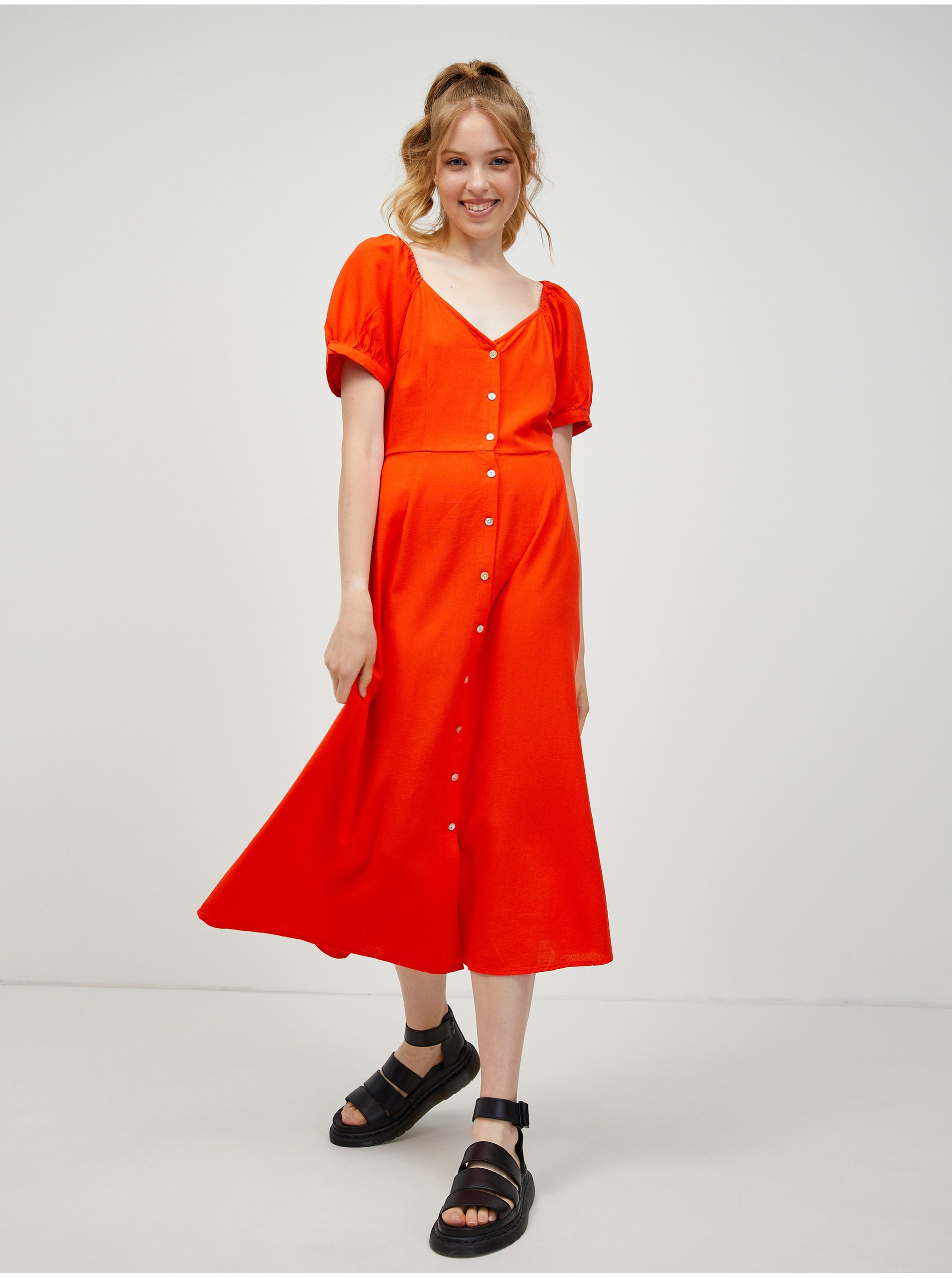 Lacno Košeľové šaty pre ženy VERO MODA - oranžová