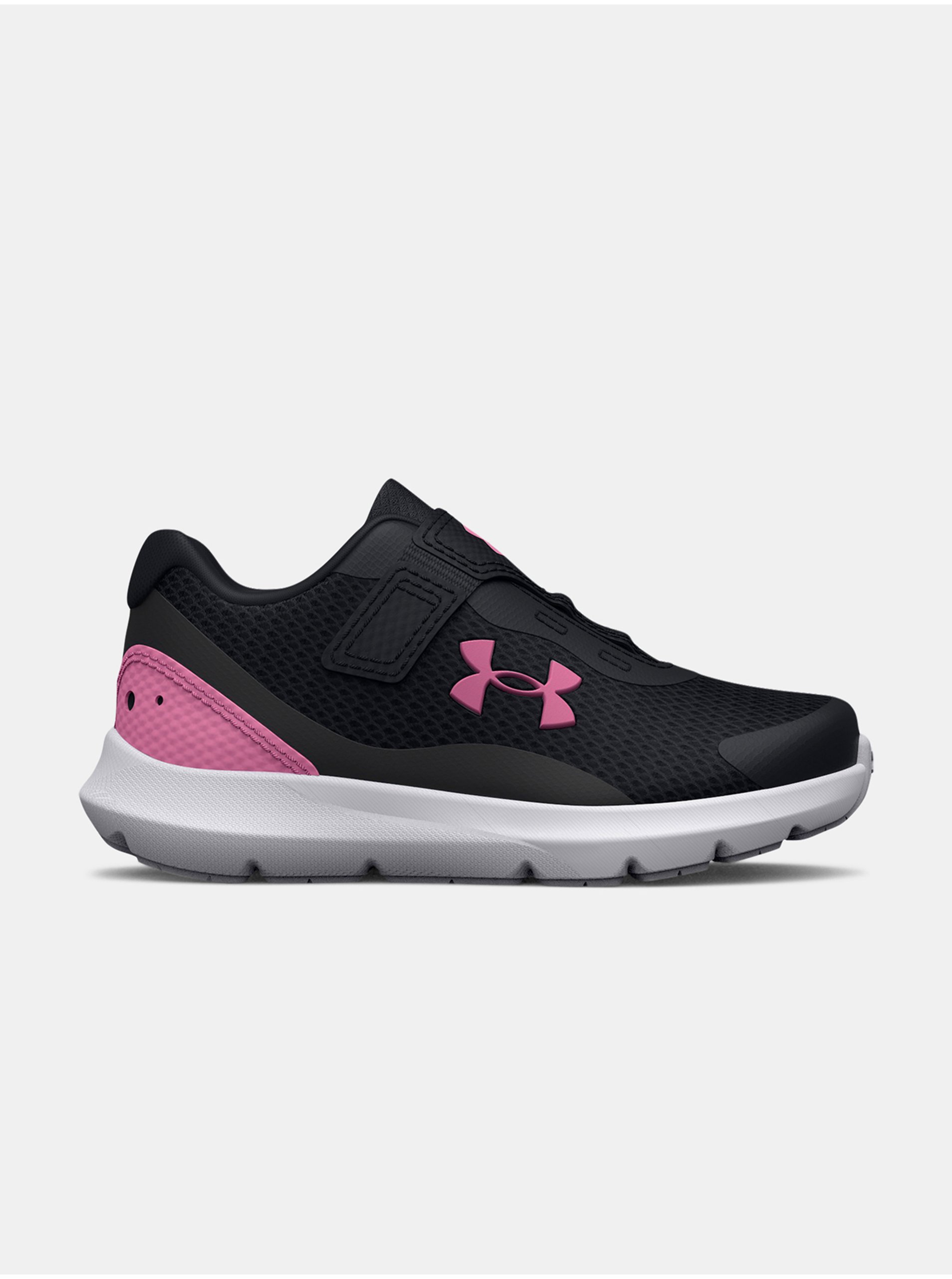 Lacno Topánky Under Armour UA GINF Surge 3 AC-BLK