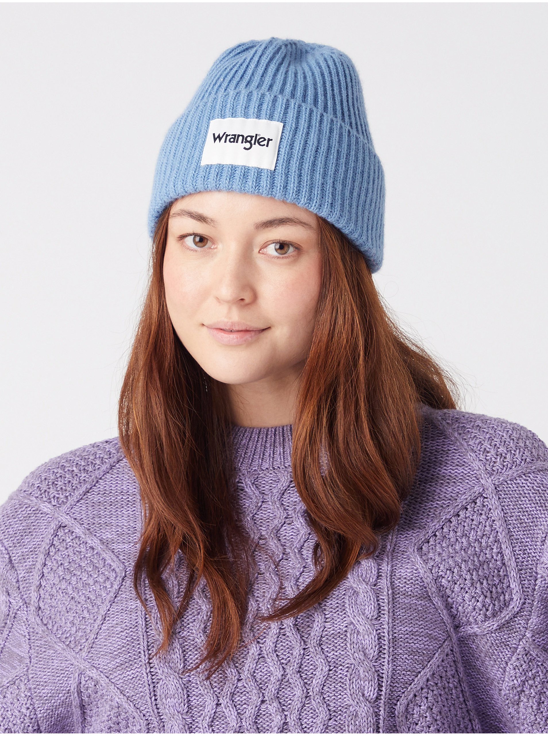 E-shop Svetlomodrá dámska rebrovaná zimná čiapka Wrangler