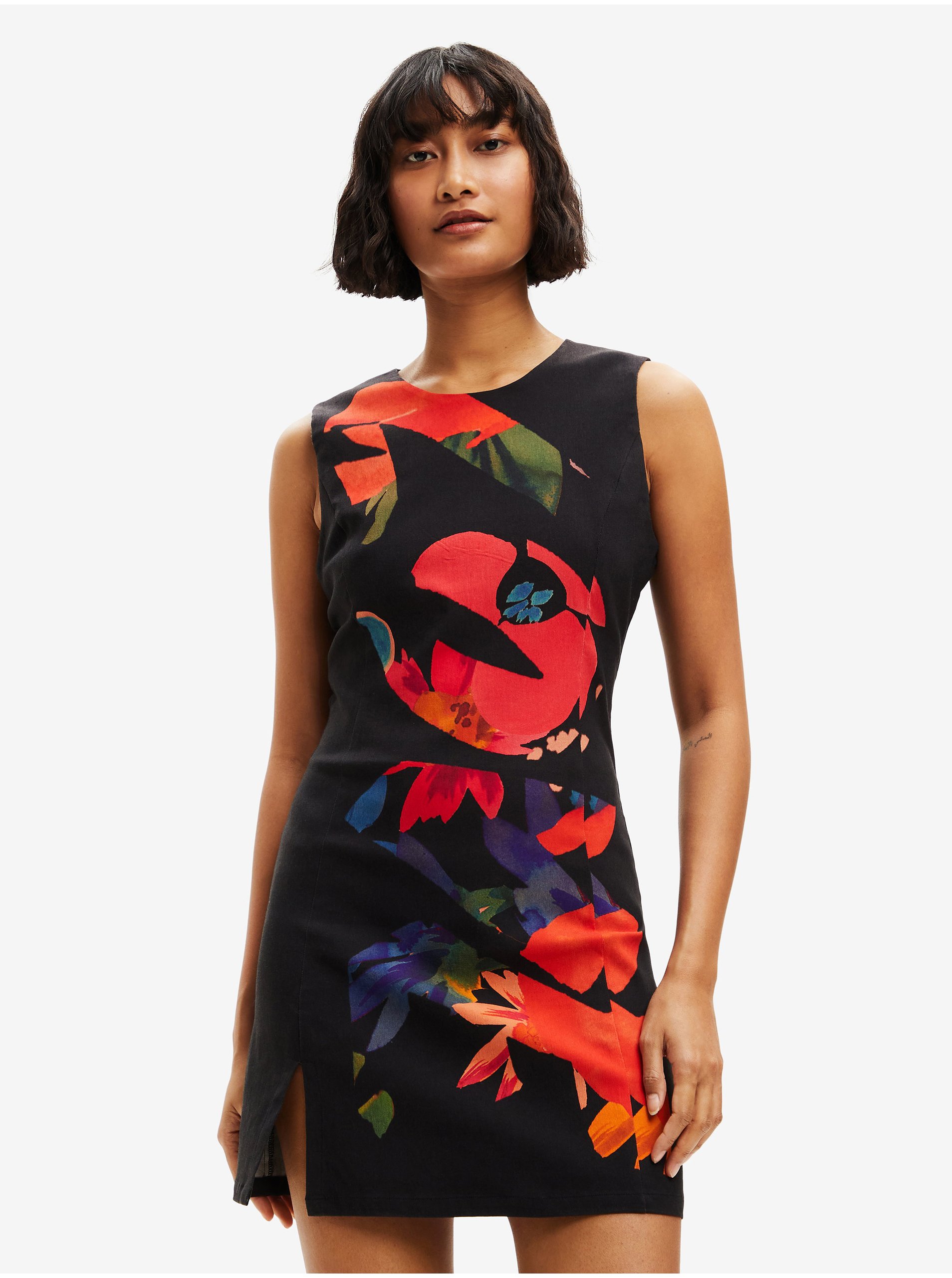 E-shop Černé dámské vzorované šaty Desigual Irma
