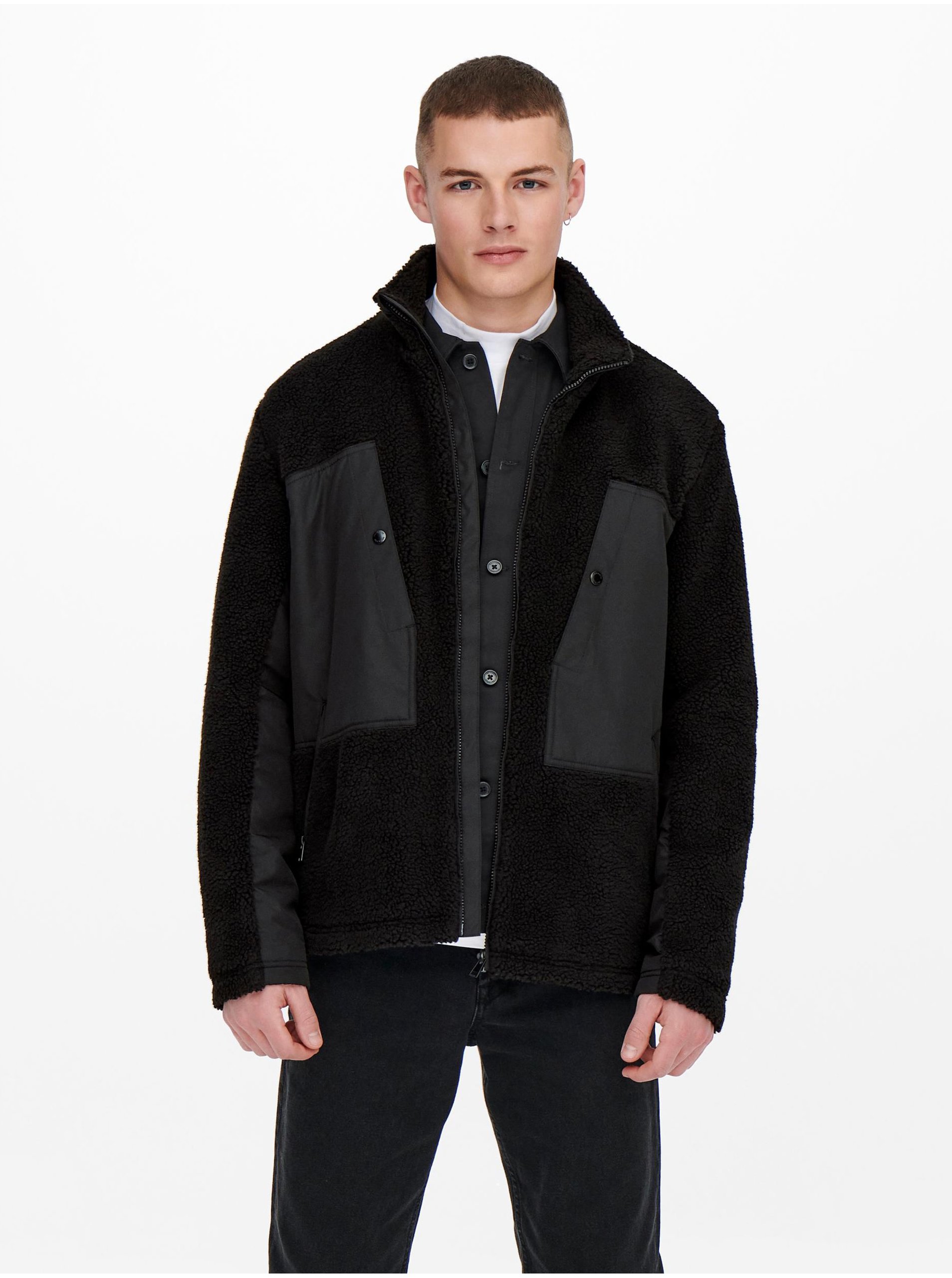 Levně Černá zimní bunda z umělého kožíšku ONLY & SONS Villads
