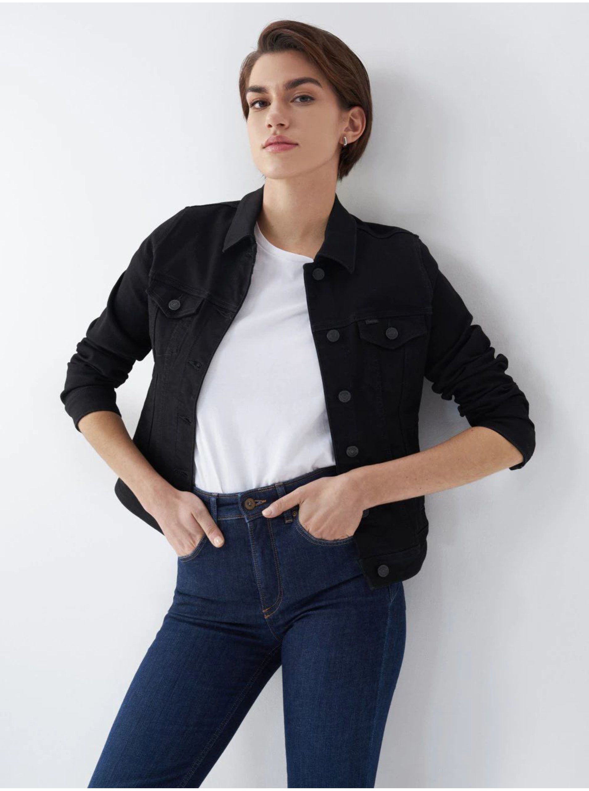 E-shop Černá dámská džínová bunda Salsa Jeans