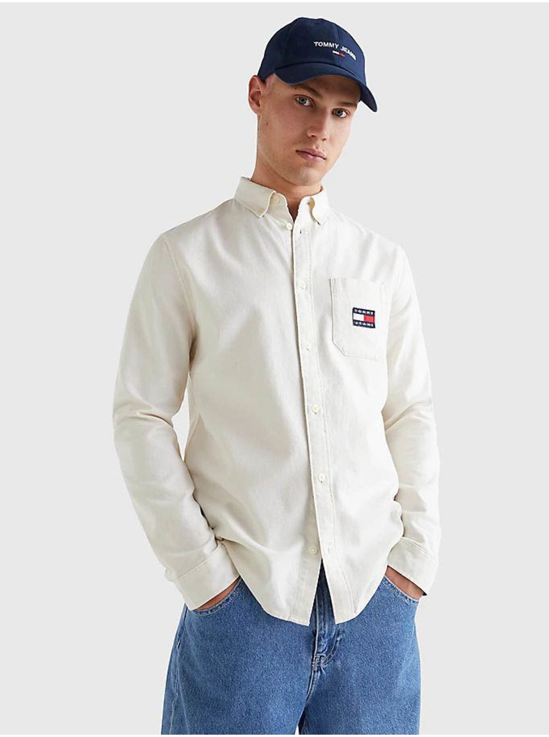 Levně Bílá pánská košile Tommy Jeans