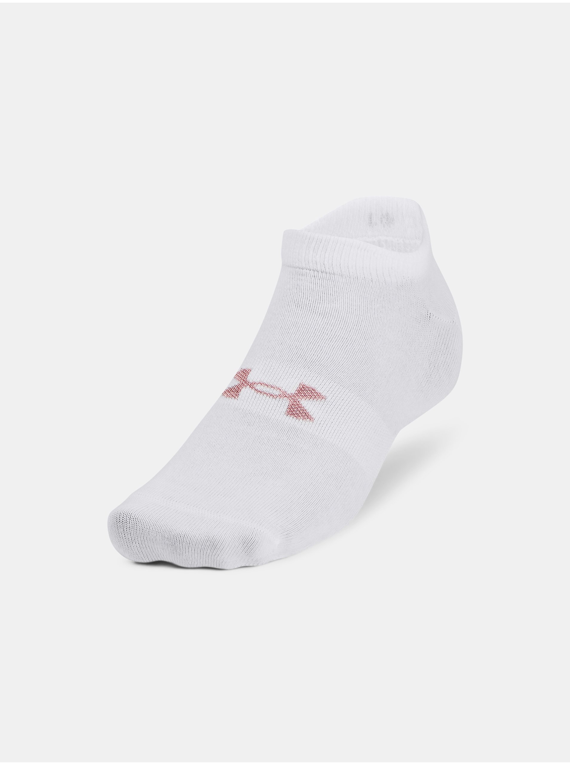 Levně Sada tří párů pánských ponožek v bílé barvě Under Armour UA Essential No Show 3pk.