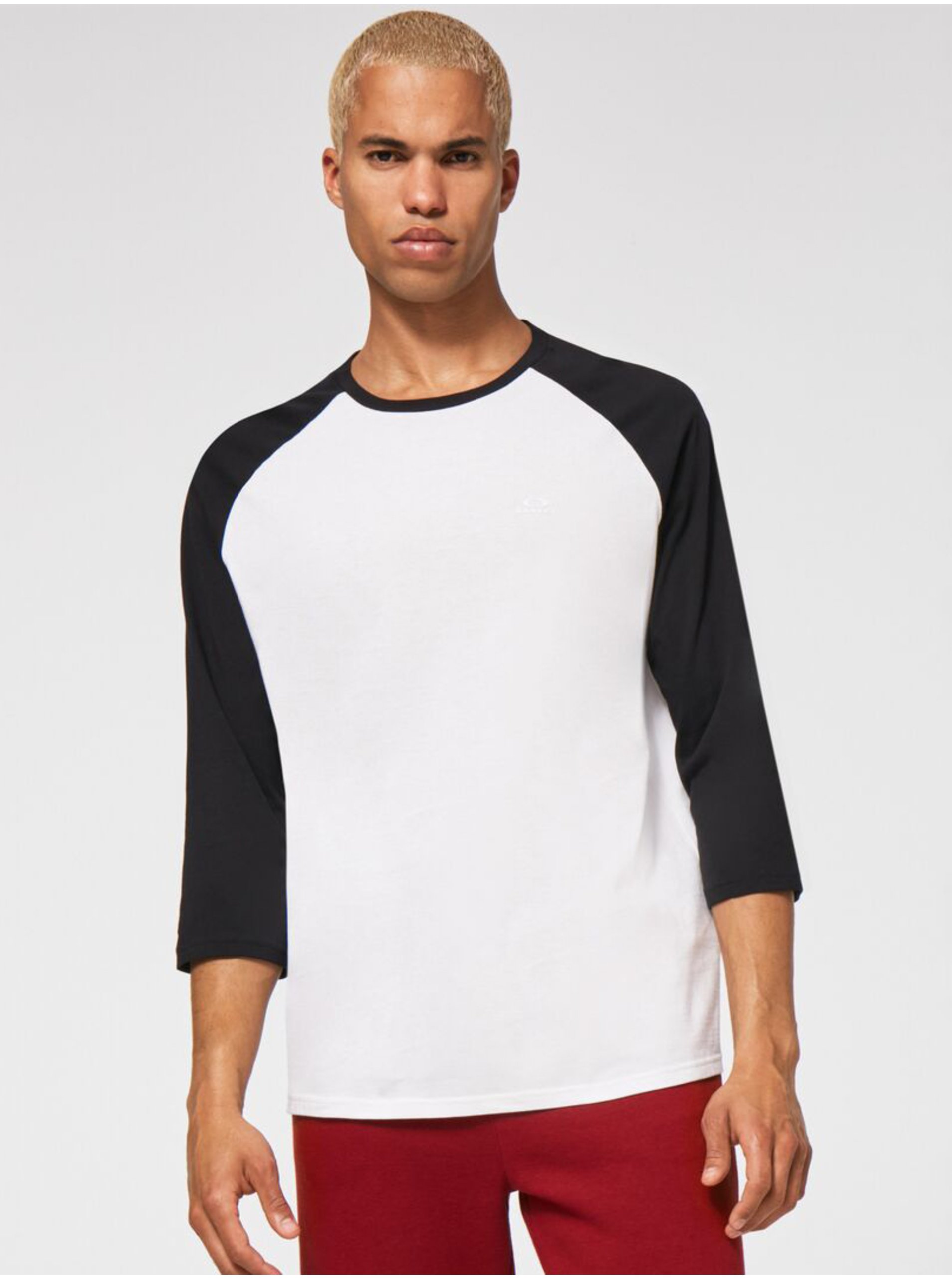 E-shop Černo-bílé pánské tričko Oakley