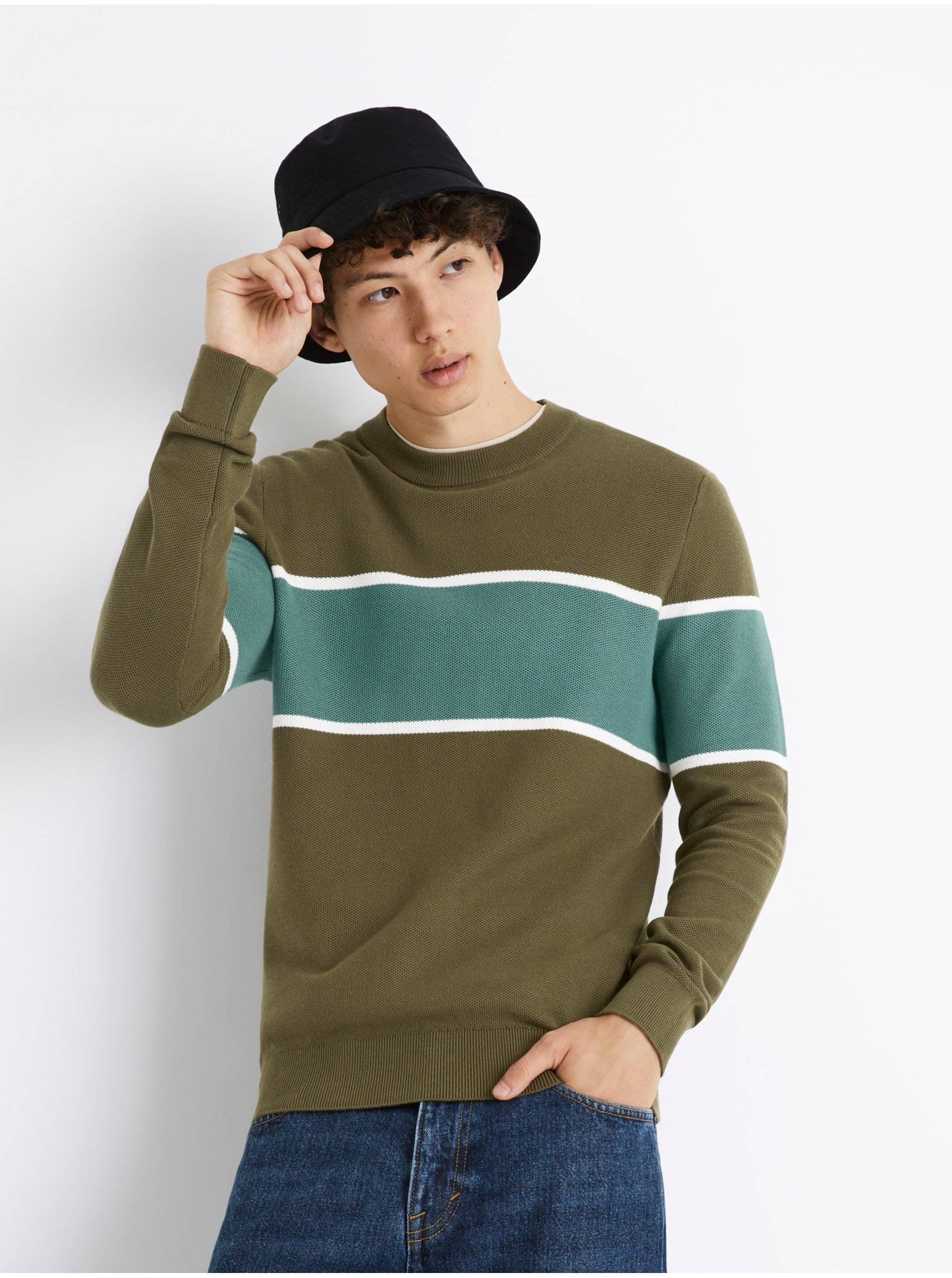 E-shop Kaki pánsky sveter s pruhom Celio