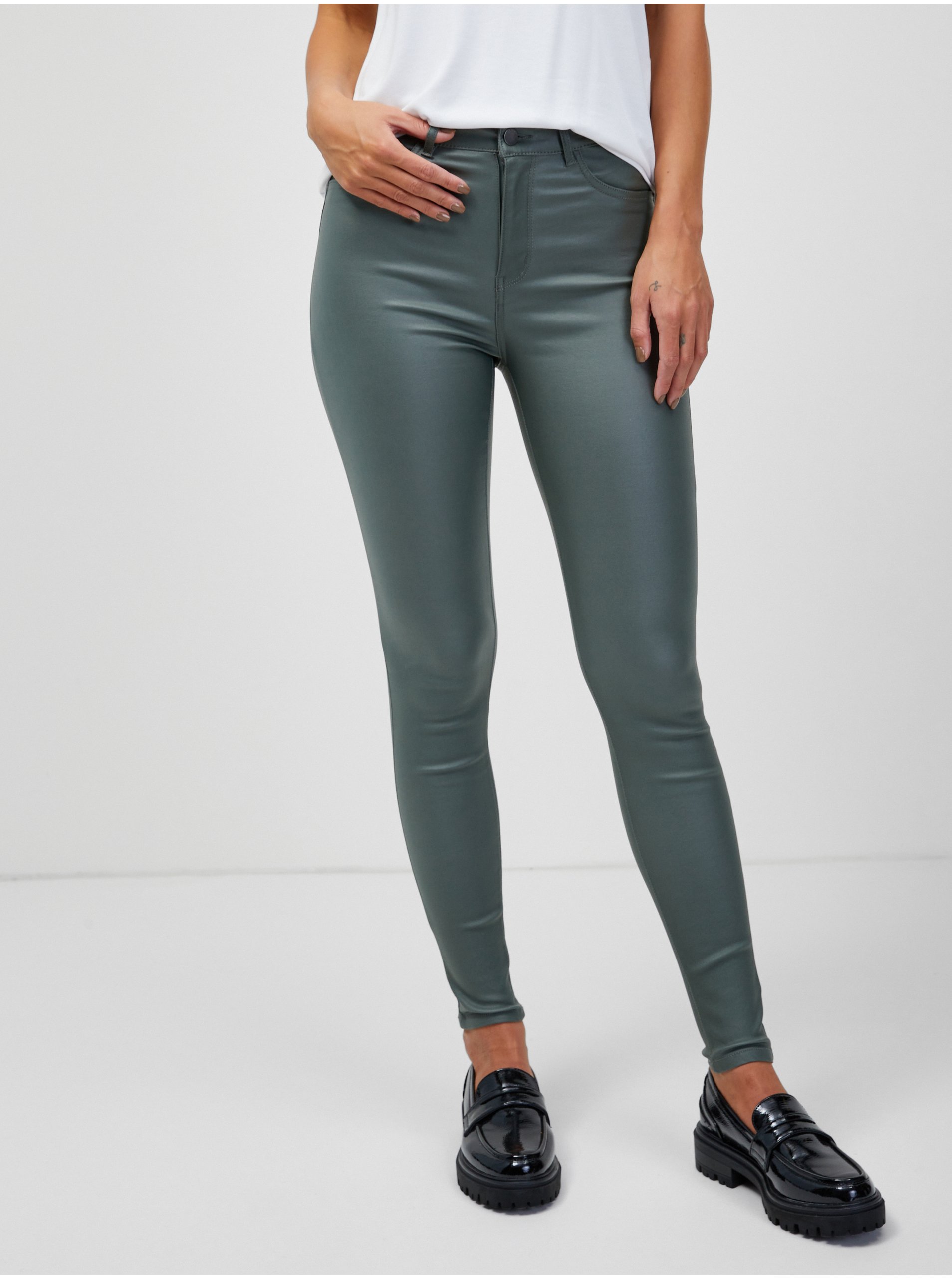 E-shop Zelené skinny fit koženkové nohavice JDY New Thunder