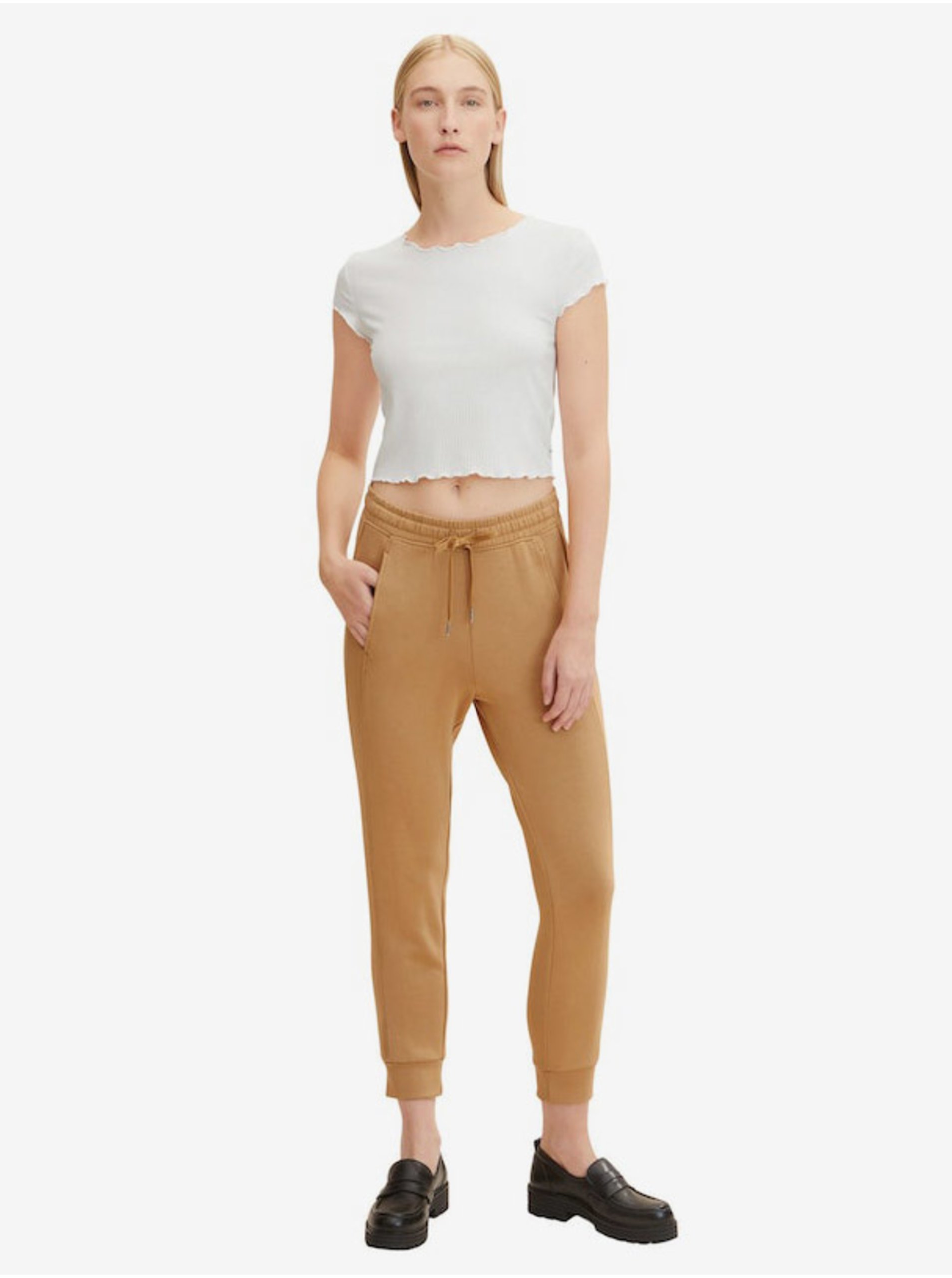 E-shop Světle hnědé dámské zkrácené kalhoty Tom Tailor