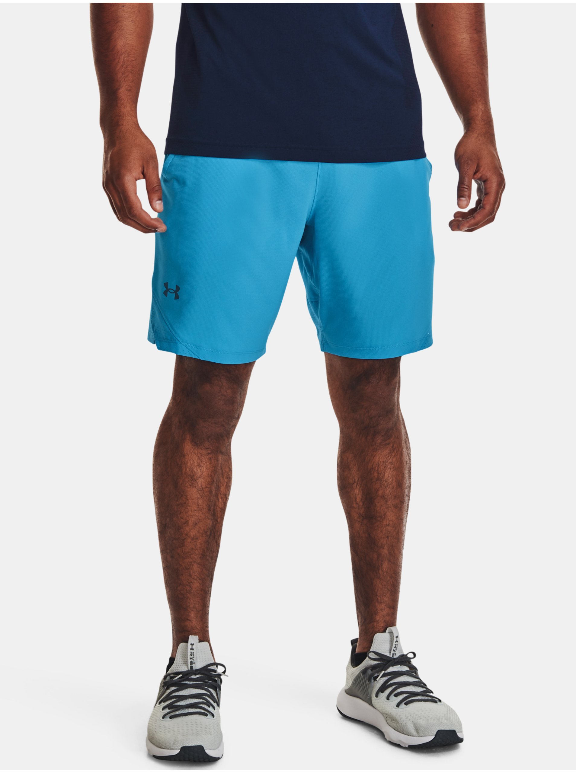 Lacno Modré pánske športové šortky Under Armour UA Vanish Woven 8in Shorts
