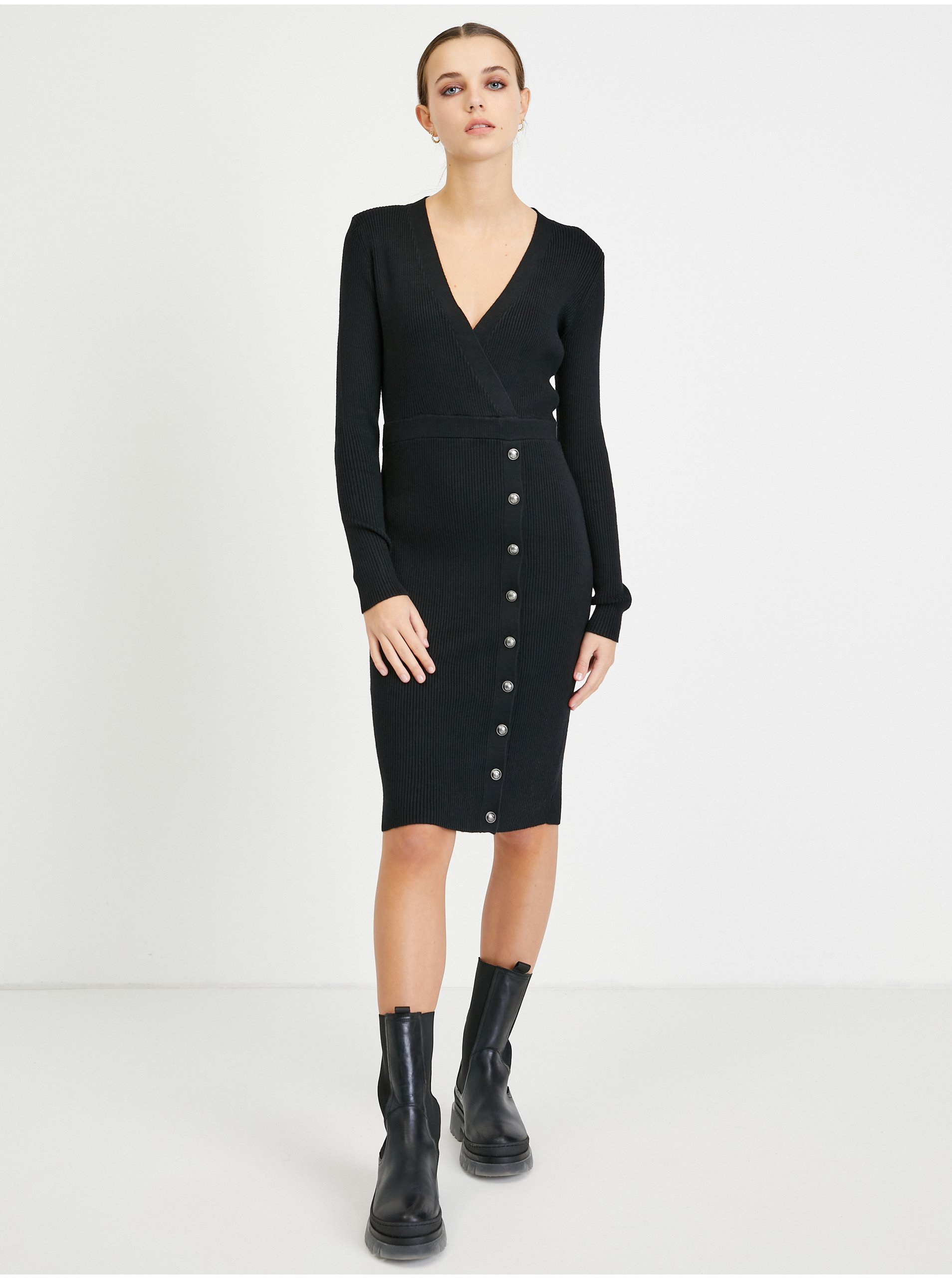E-shop Černé pouzdrové svetrové šaty Guess Alexandra