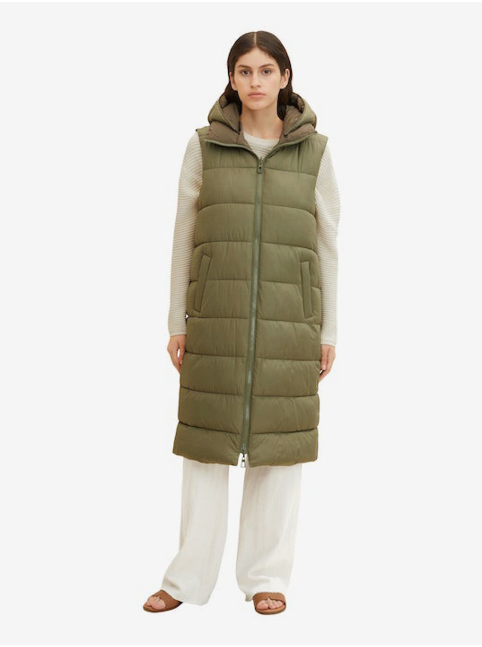 E-shop Khaki dámská dlouhá prošívaná vesta s kapucí Tom Tailor