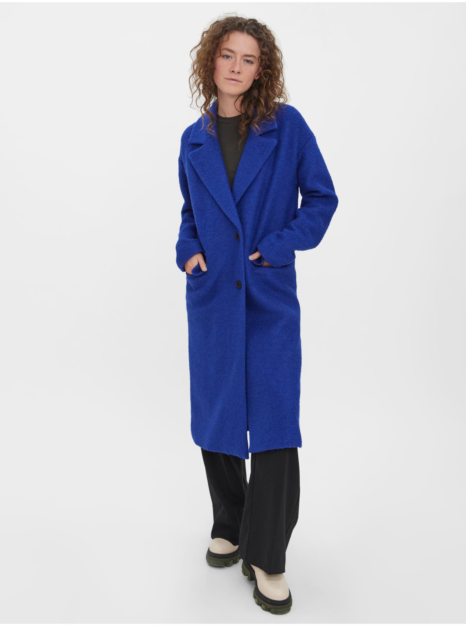 E-shop Modrý kabát s příměsí vlny VERO MODA Abel