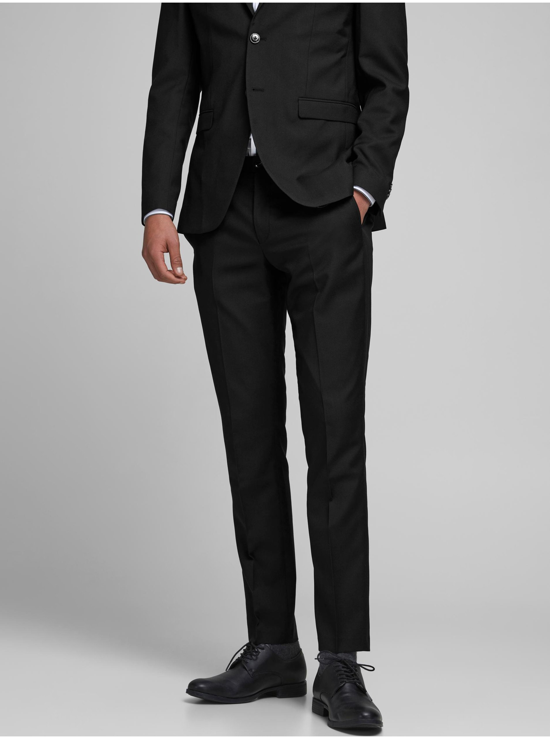 Levně Černé oblekové slim fit kalhoty s příměsí vlny Jack & Jones Solaris