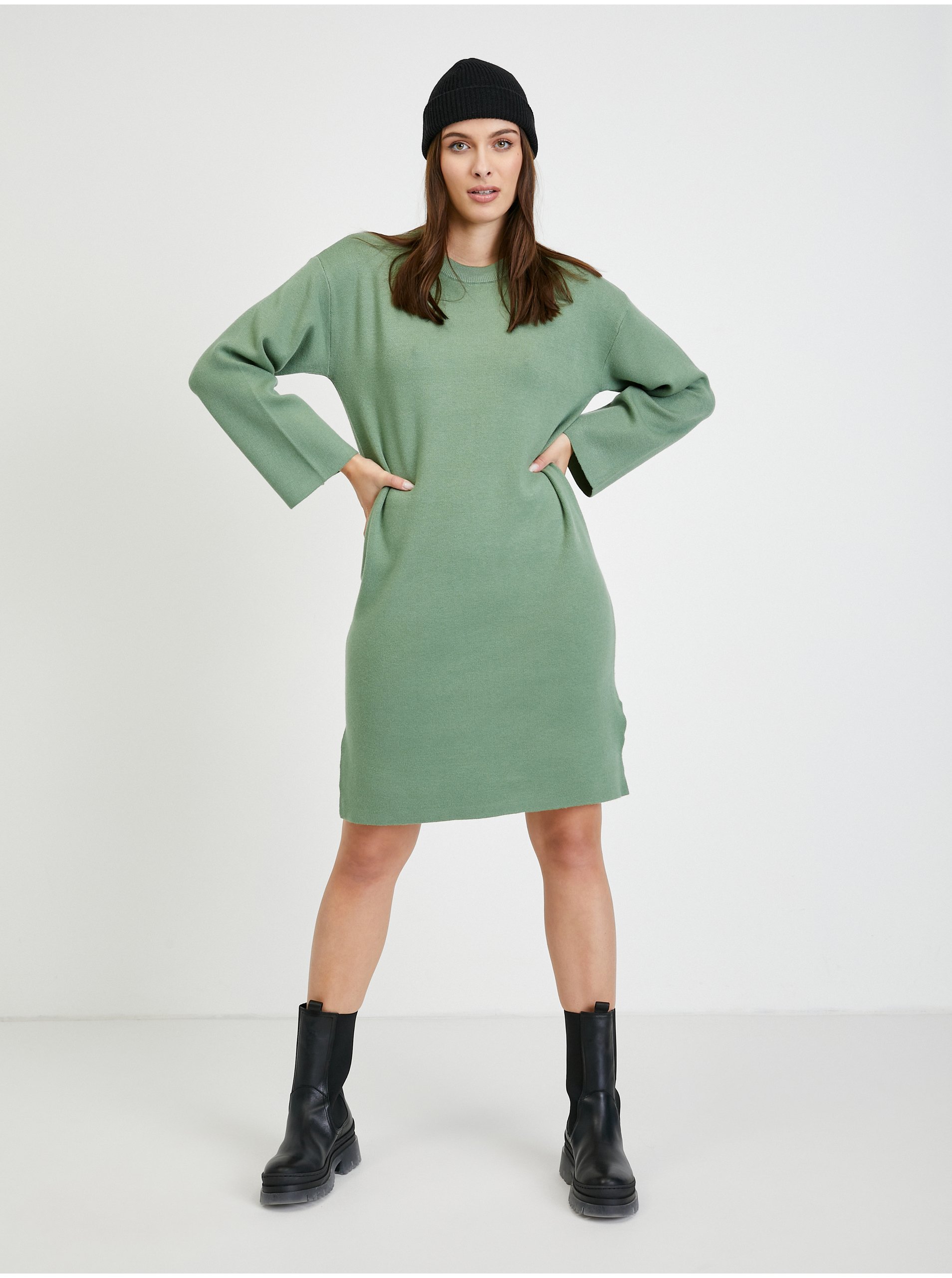 E-shop Zelené svetrové šaty VERO MODA Gold