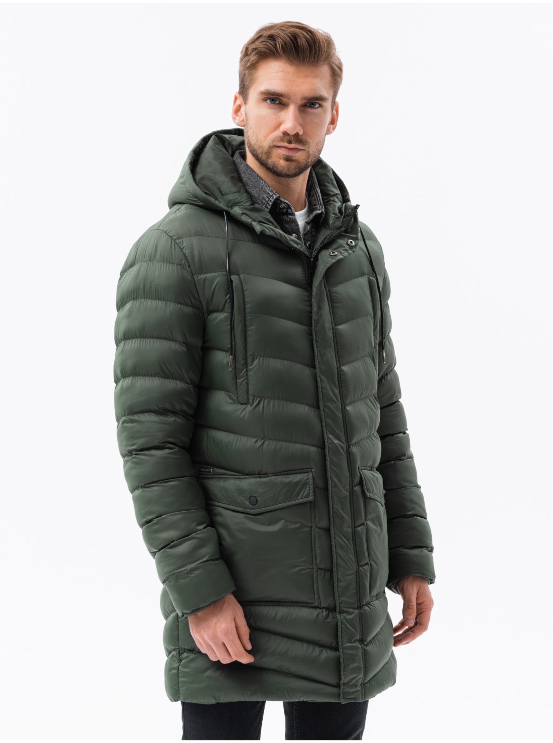Levně Zelený pánský prošívaný zimní kabát Ombre Clothing