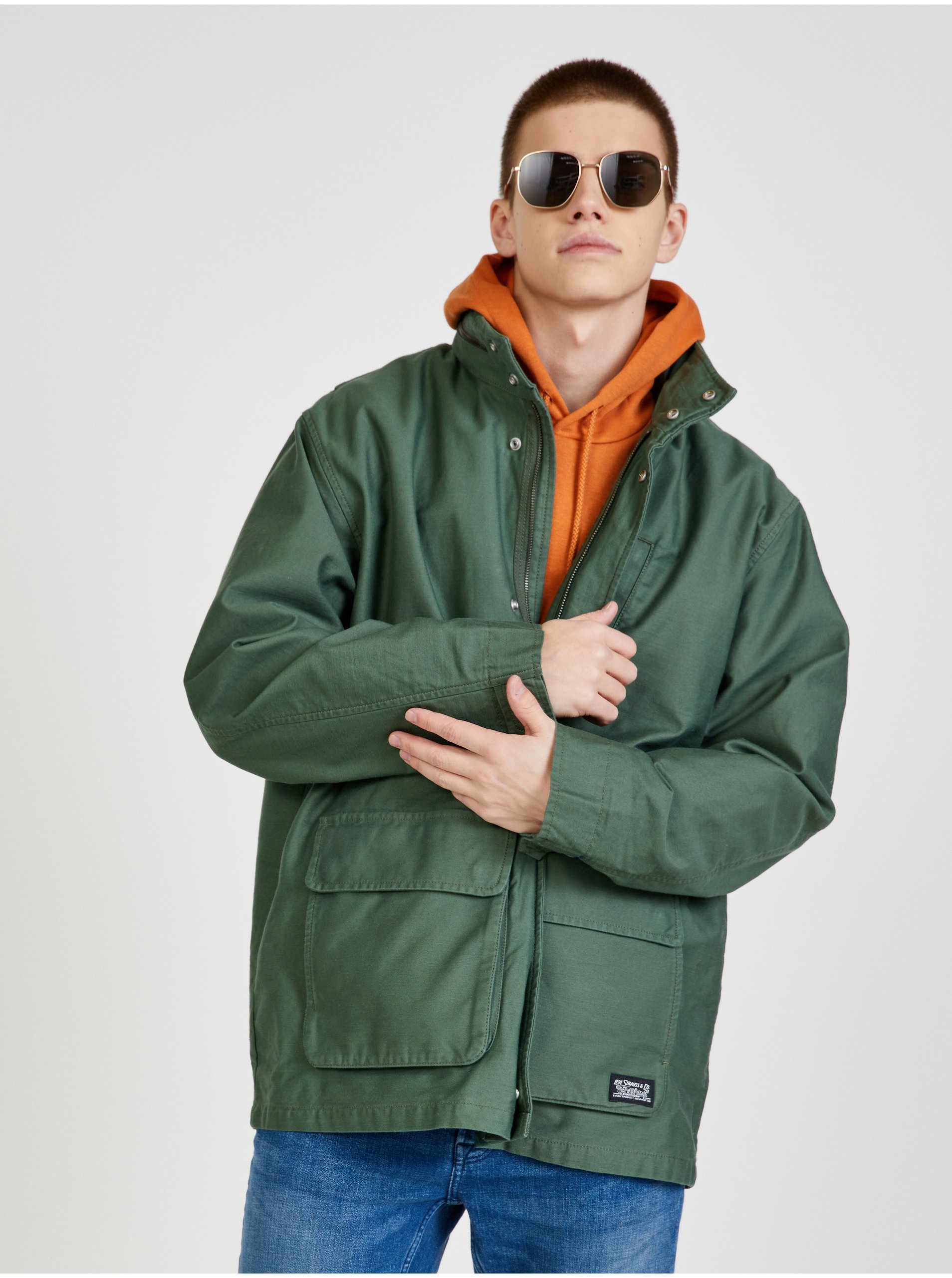 E-shop Zelená pánska zimná bunda so skrytou kapucňou Levi's® Fulton