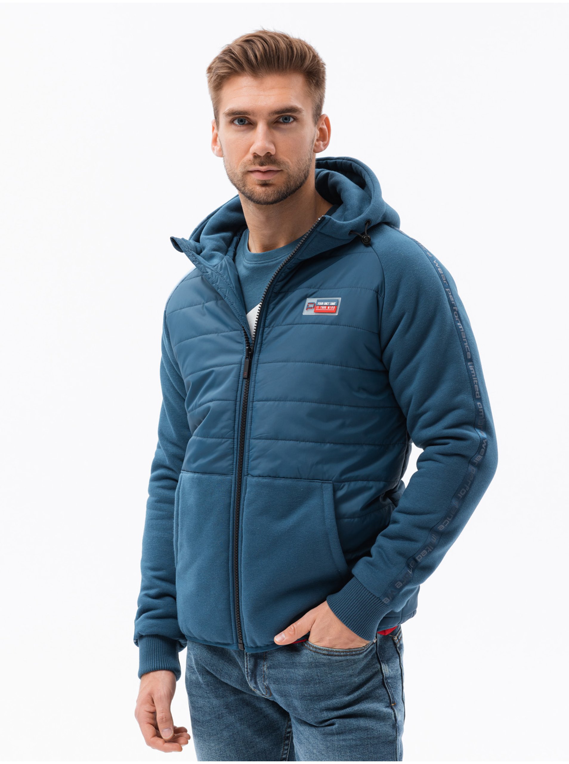E-shop Modrá pánská lehká bunda s kapucí Ombre Clothing