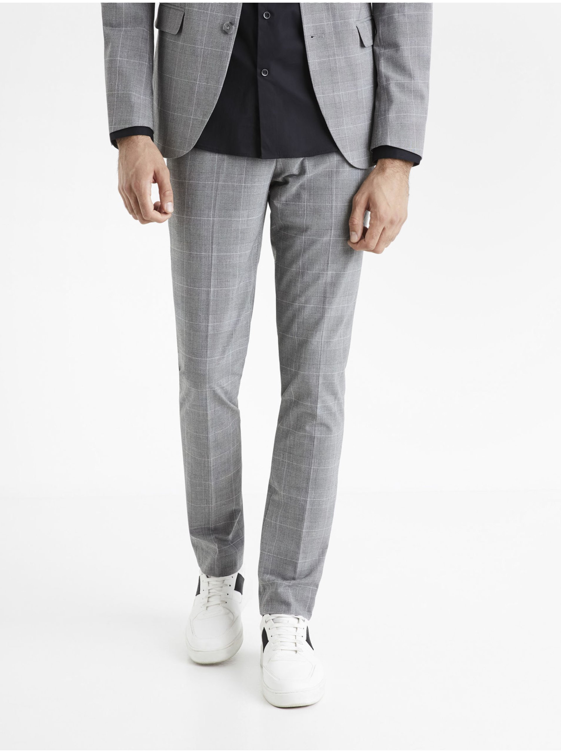 E-shop Světle šedé pánské kostkované oblekové kalhoty Celio Cowales