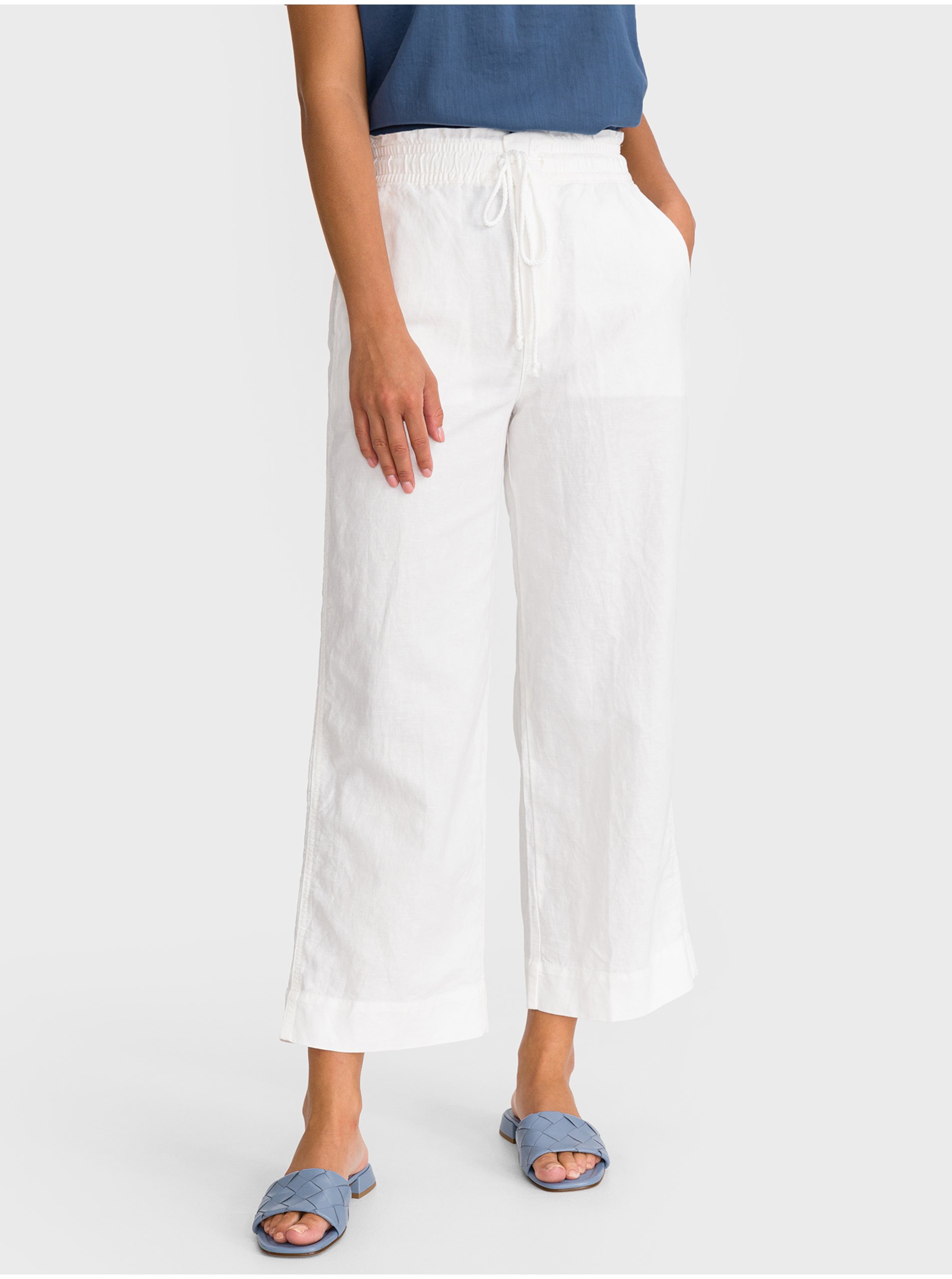 Lacno Nohavice high rise wide-leg pants in linen-cotton Biela
