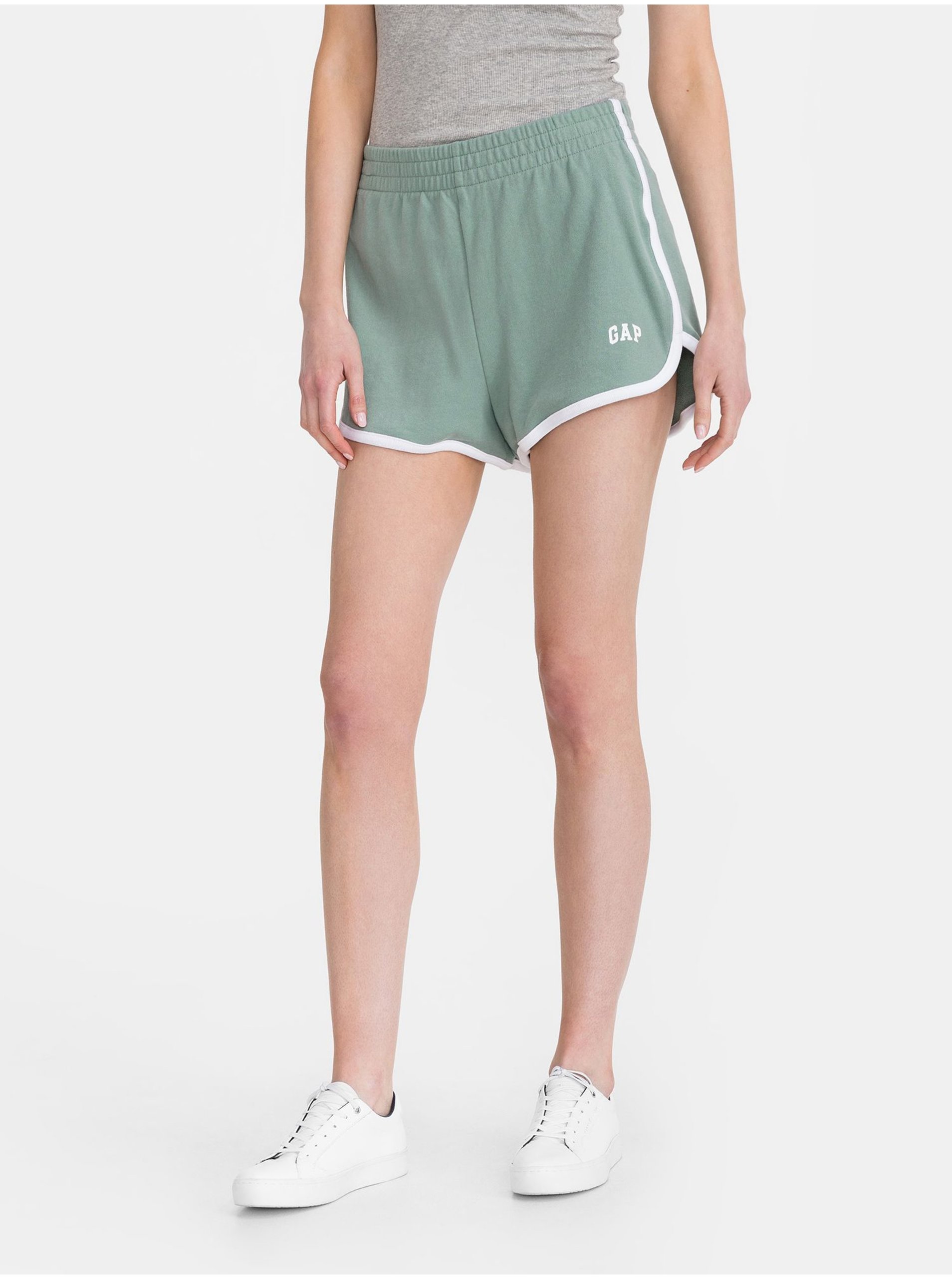 Levně Zelené dámské kraťasy GAP Logo easy dolphin shorts