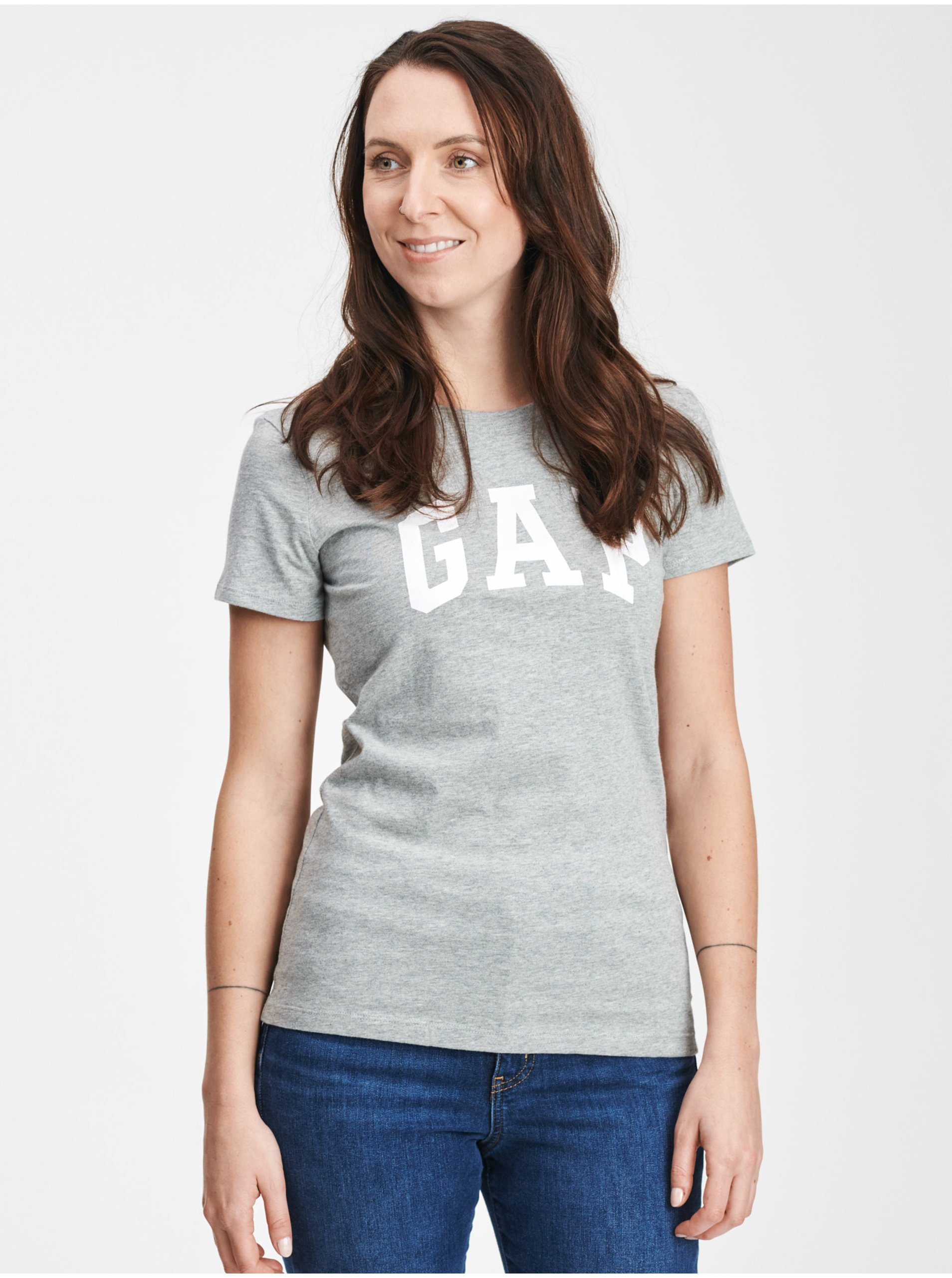 E-shop Šedé dámské tričko GAP Logo t-shirt
