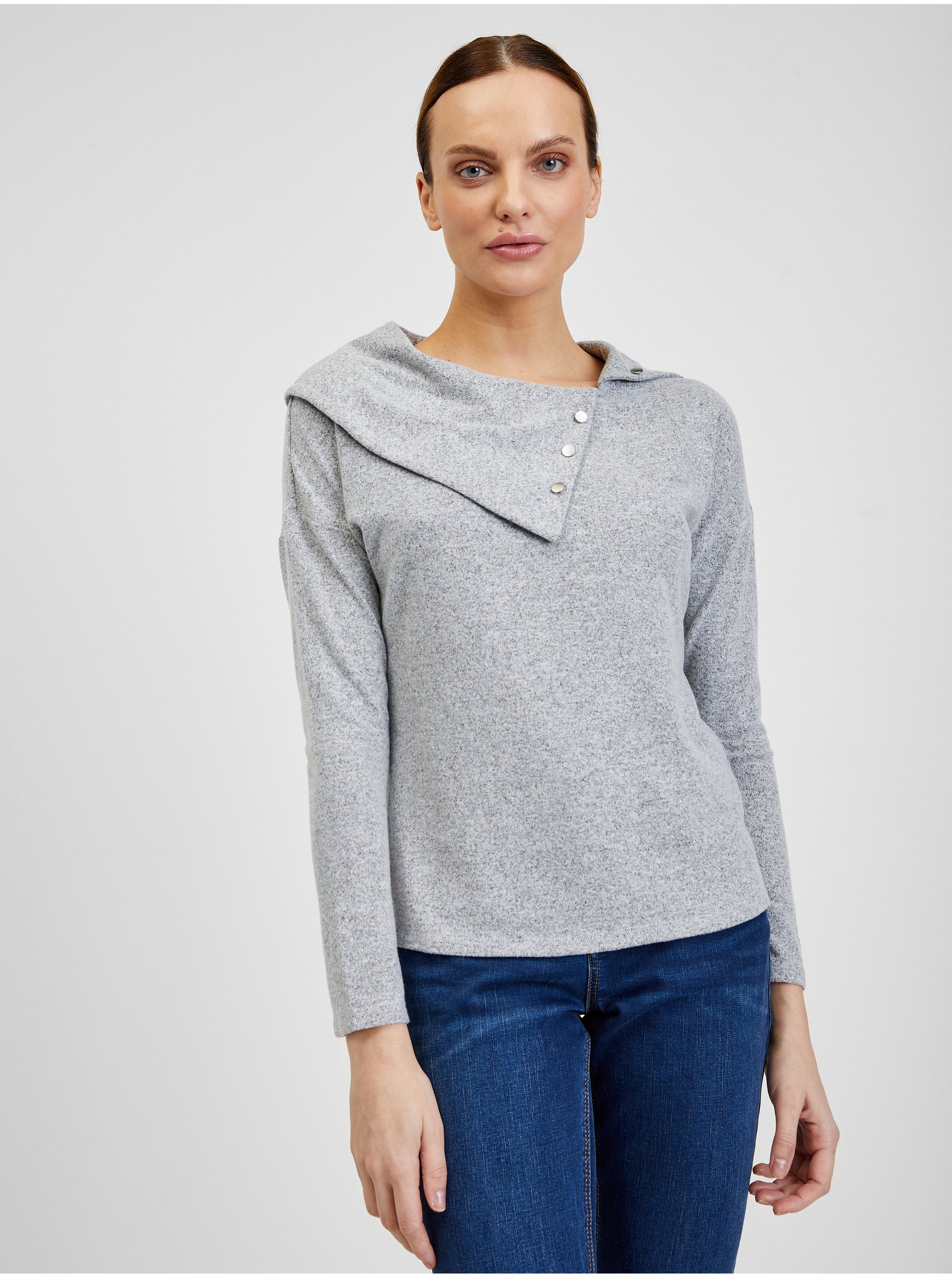 E-shop Šedé dámské tričko s ozdobnými detaily ORSAY