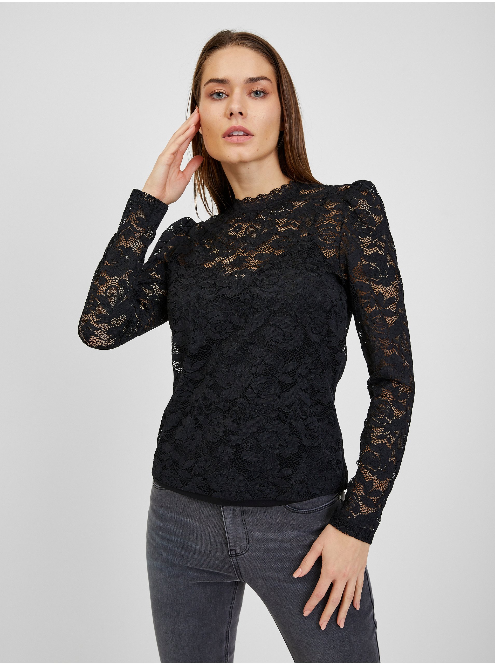 E-shop Černé dámské krajkové tričko ORSAY