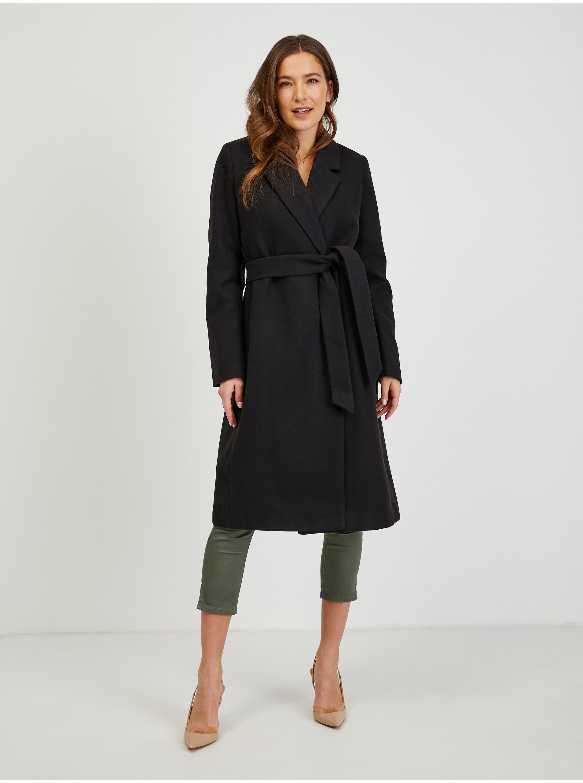 E-shop Černý dámský zimní kabát ORSAY