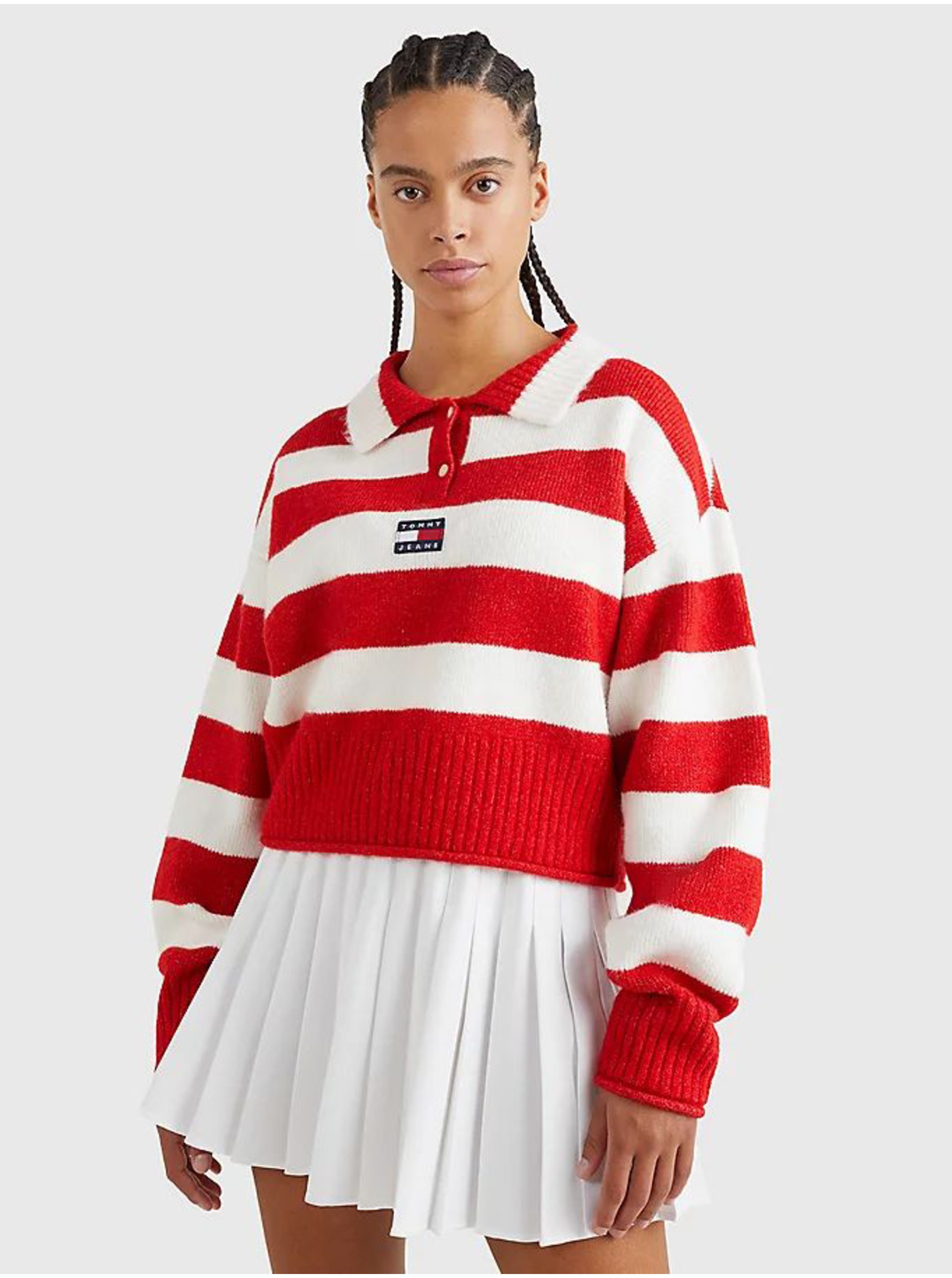 E-shop Bílo-červený dámský pruhovaný svetr Tommy Jeans