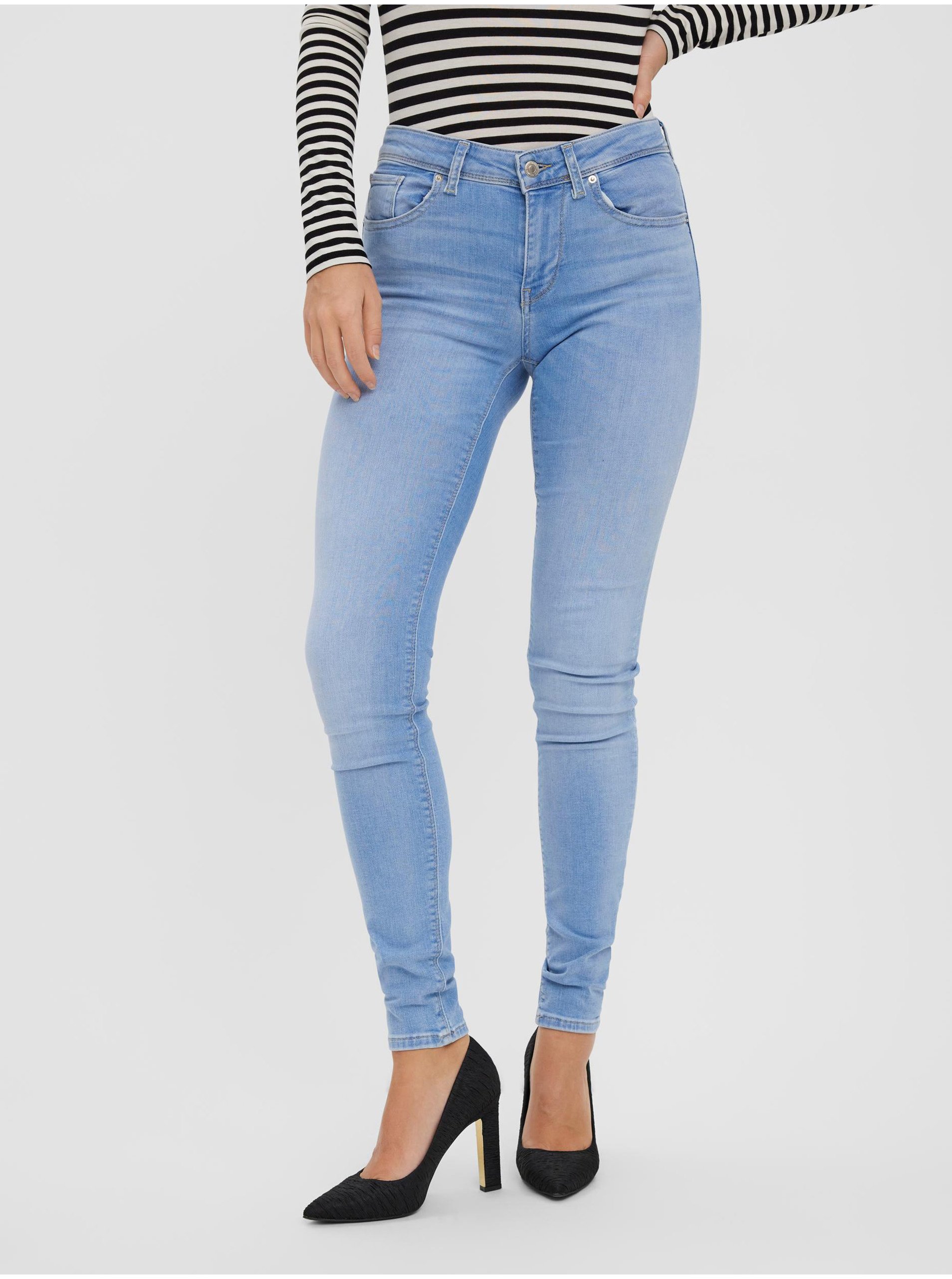 E-shop Světle modré dámské skinny fit džíny VERO MODA Lux