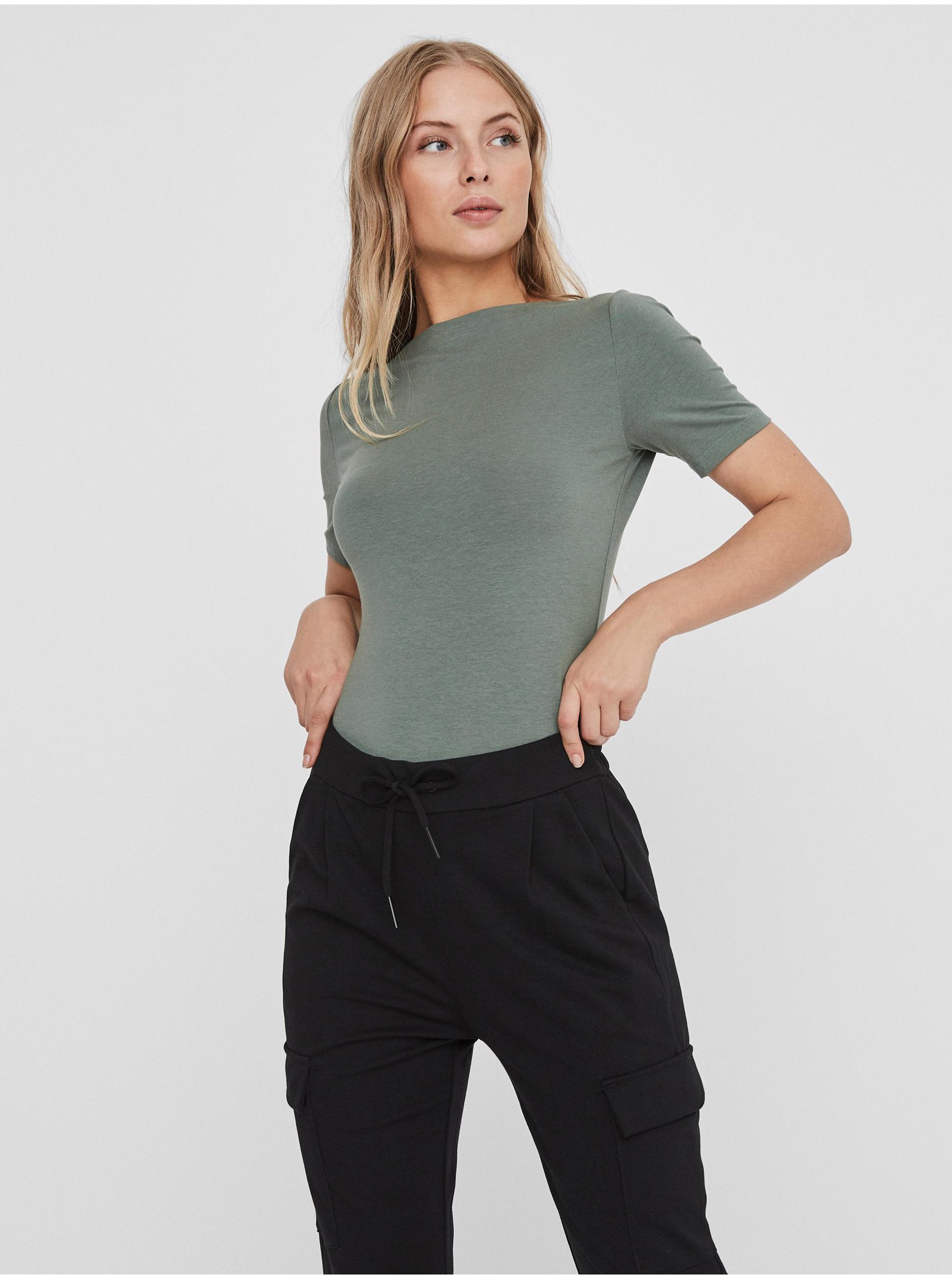 Lacno Topy a tričká pre ženy VERO MODA - zelená