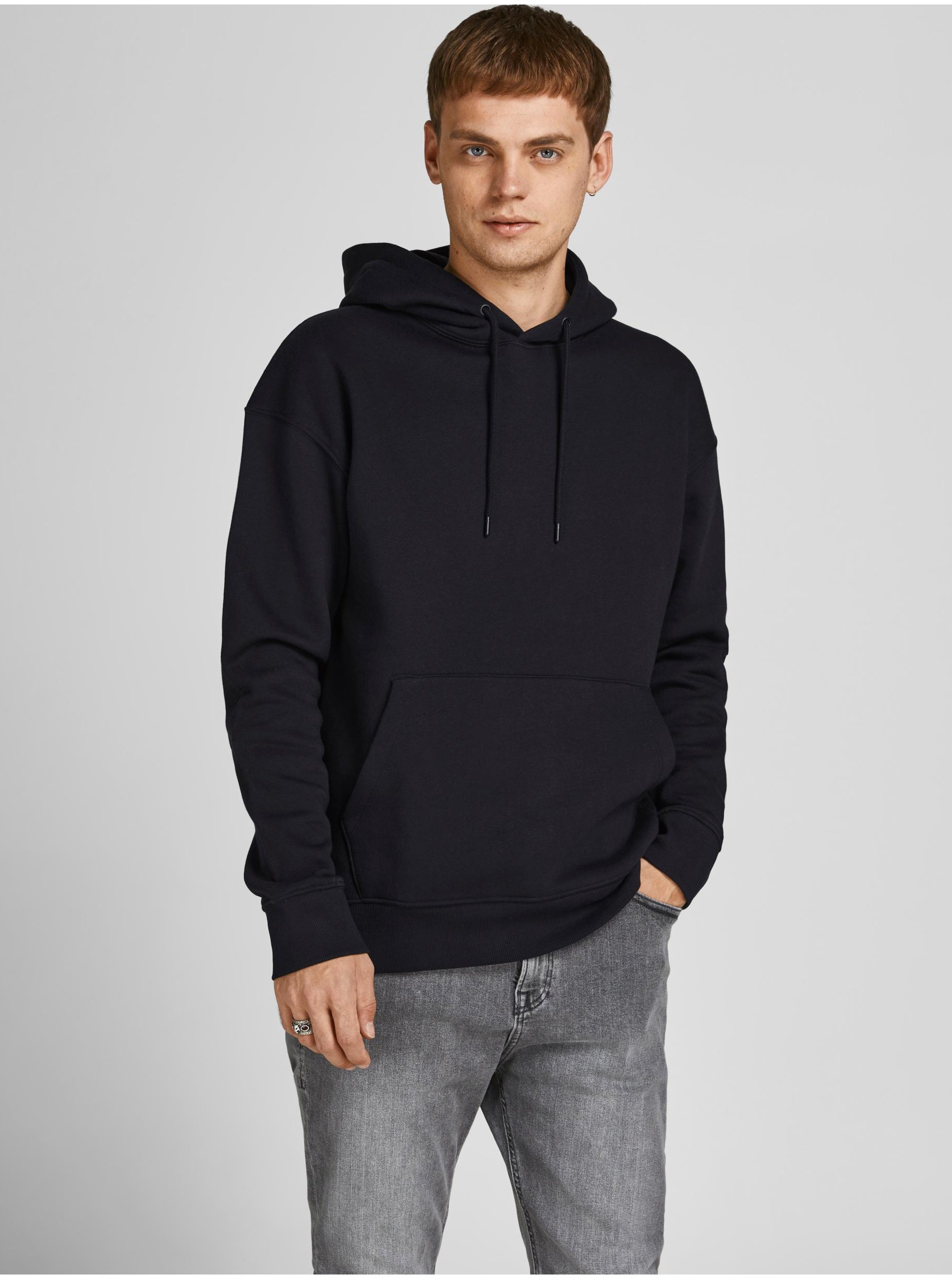 Levně Černá pánská basic mikina s kapucí Jack & Jones Star