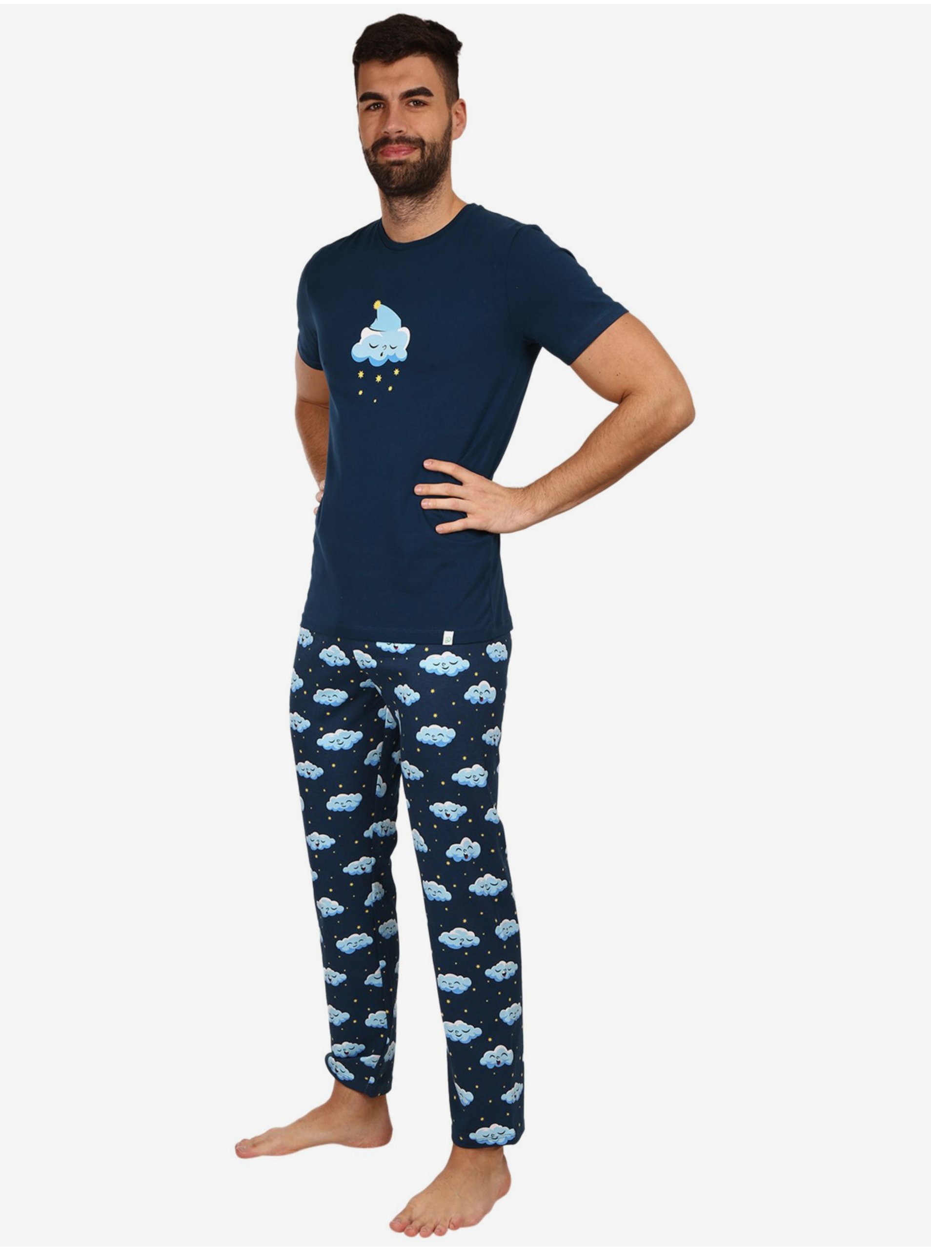 Levně Tmavě modré pánské veselé pyžamo Dedoles Ospalé obláčky
