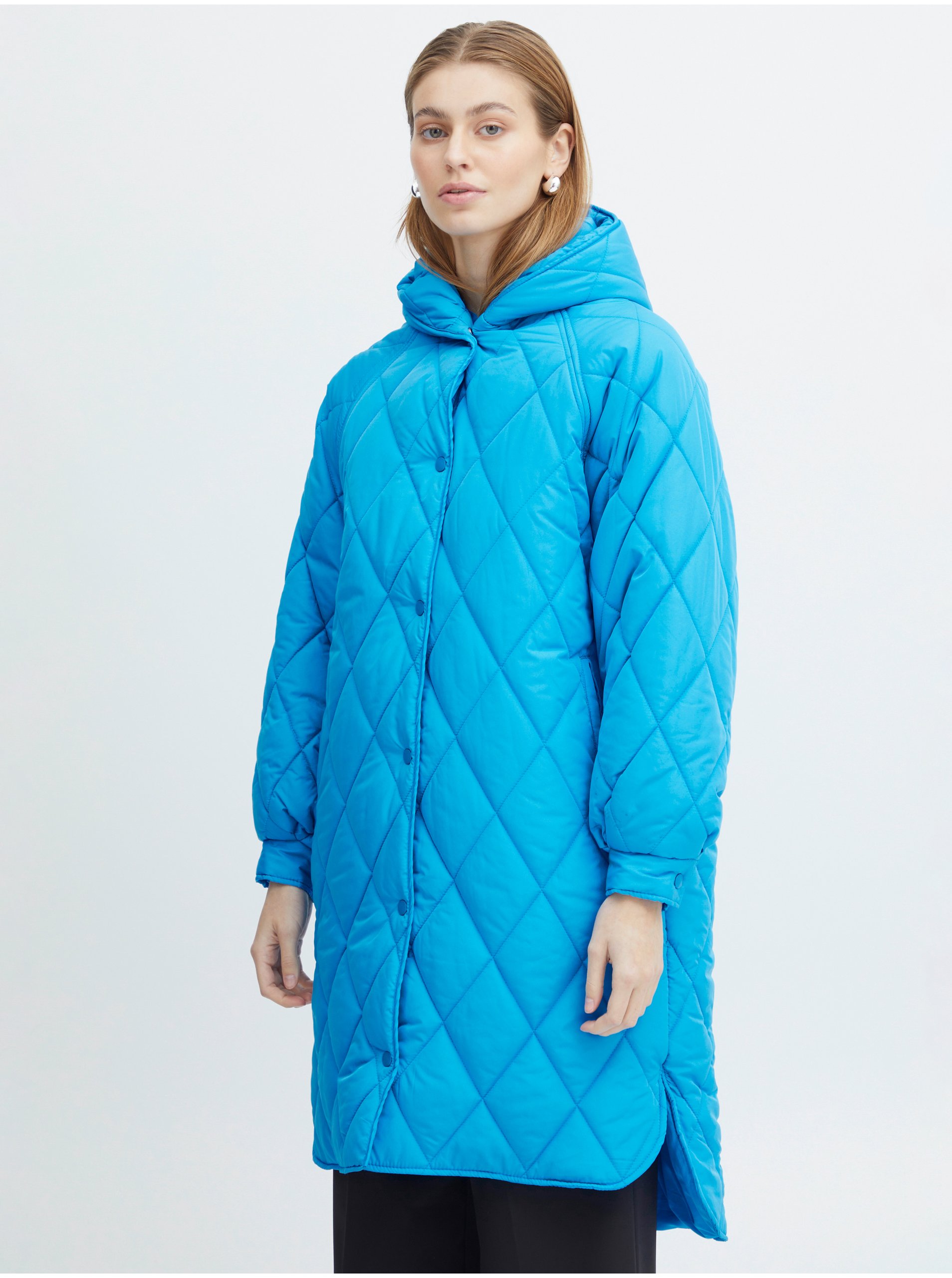 E-shop Modrý dámský prošívaný zimní kabát s kapucí ICHI