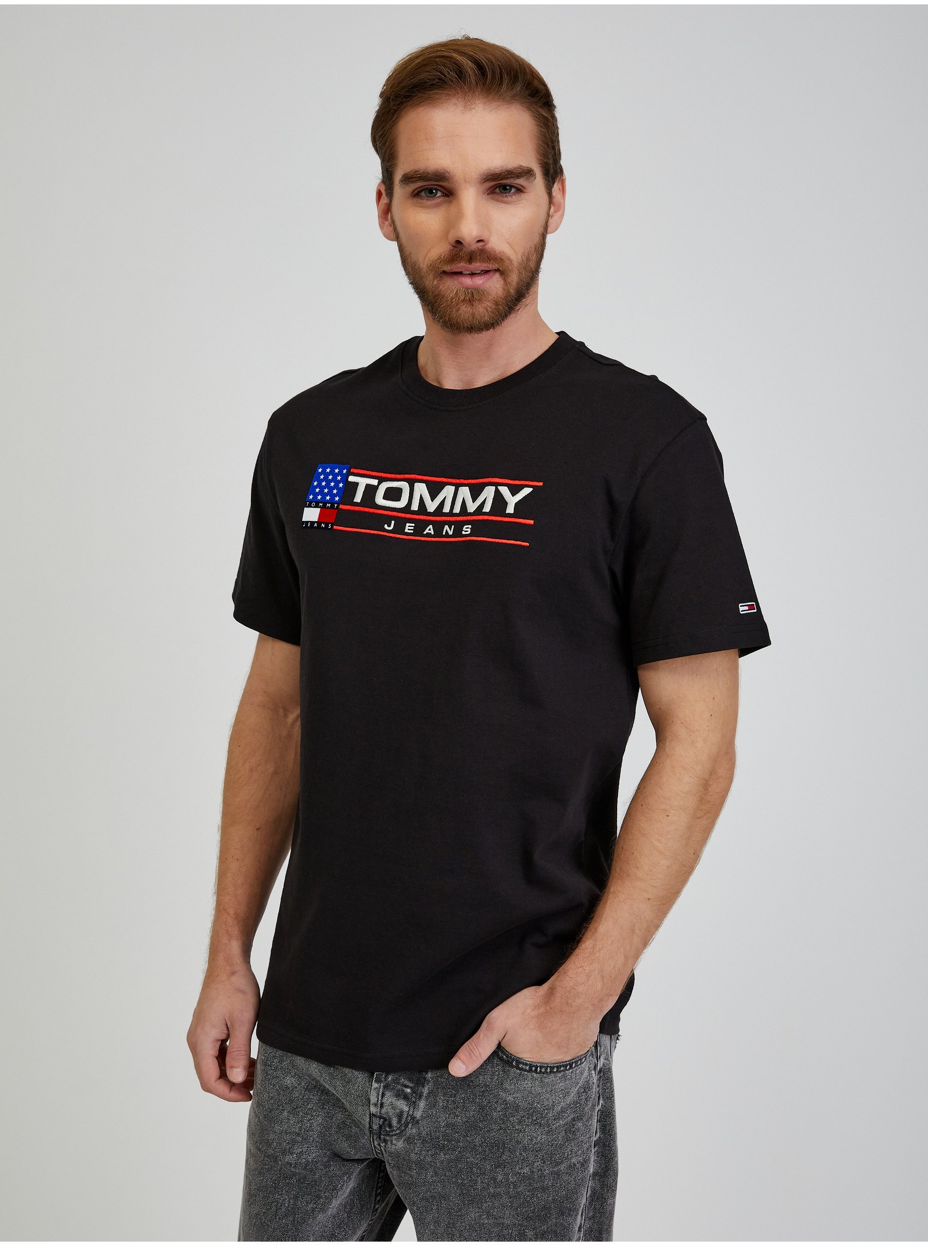 Lacno Tričká s krátkym rukávom pre mužov Tommy Jeans - čierna