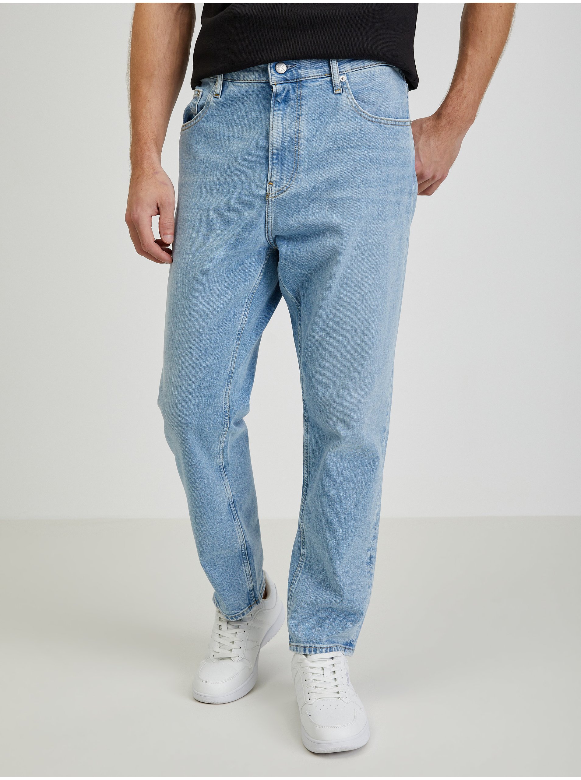 Lacno Straight fit pre mužov Calvin Klein Jeans - svetlomodrá