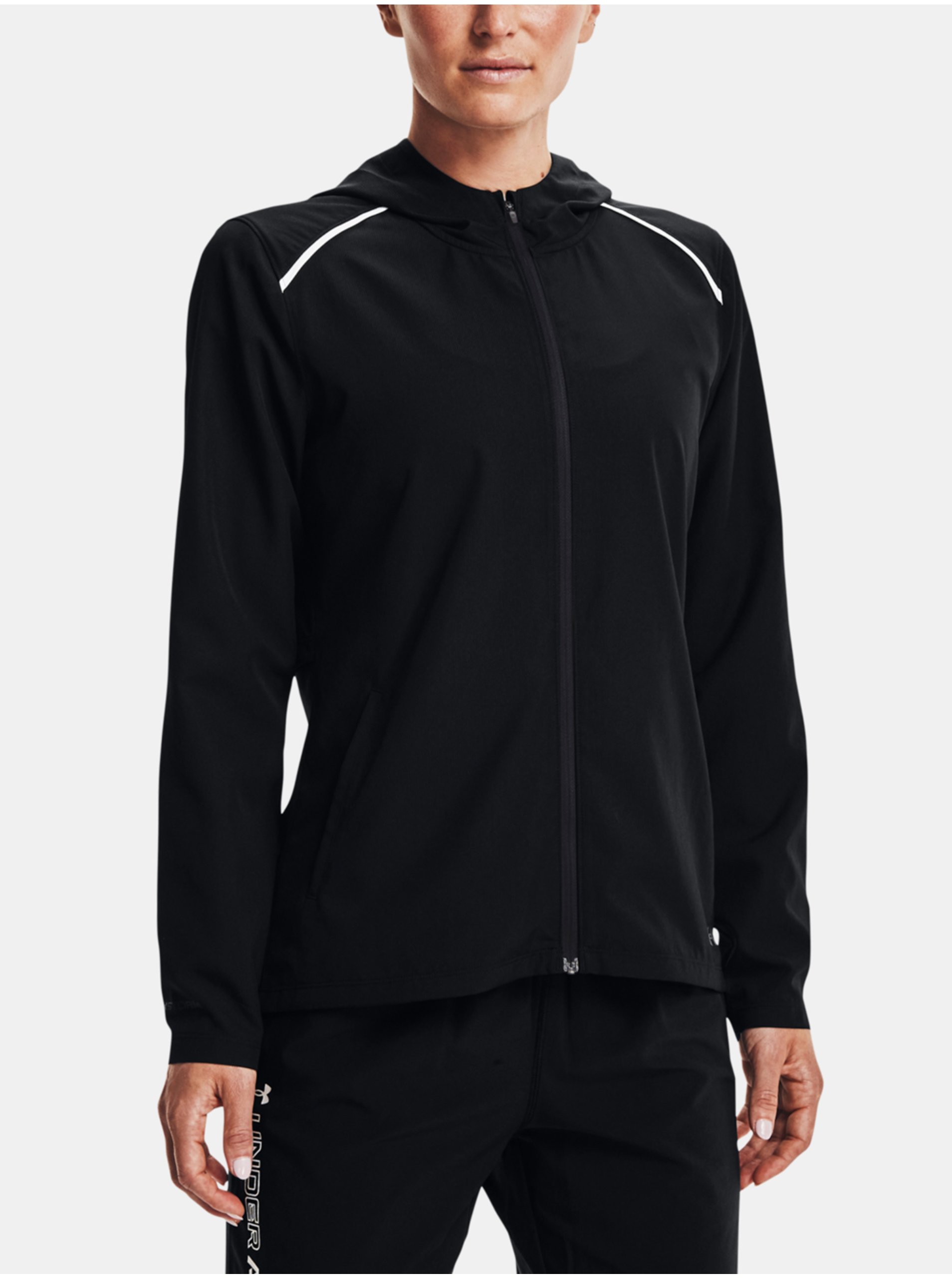 Levně Bunda Under Armour STORM Run Hooded Jacket-BLK