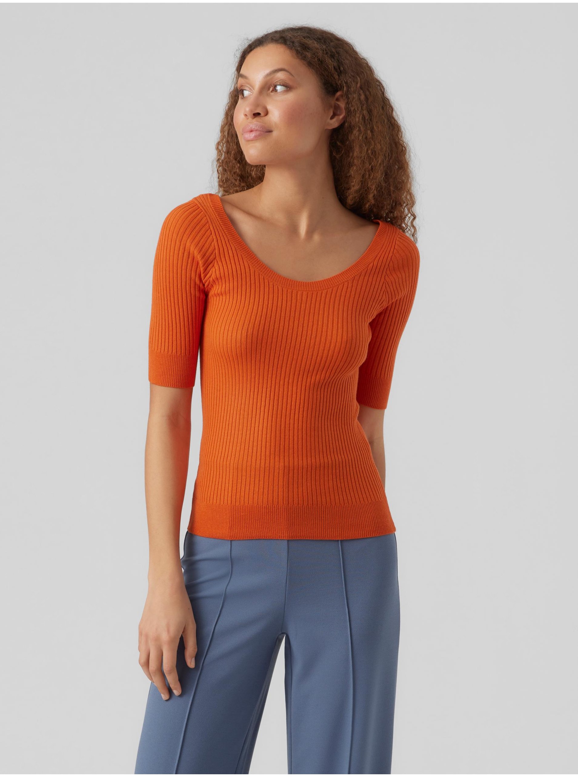 Levně Oranžové dámské žebrované basic tričko VERO MODA Estela