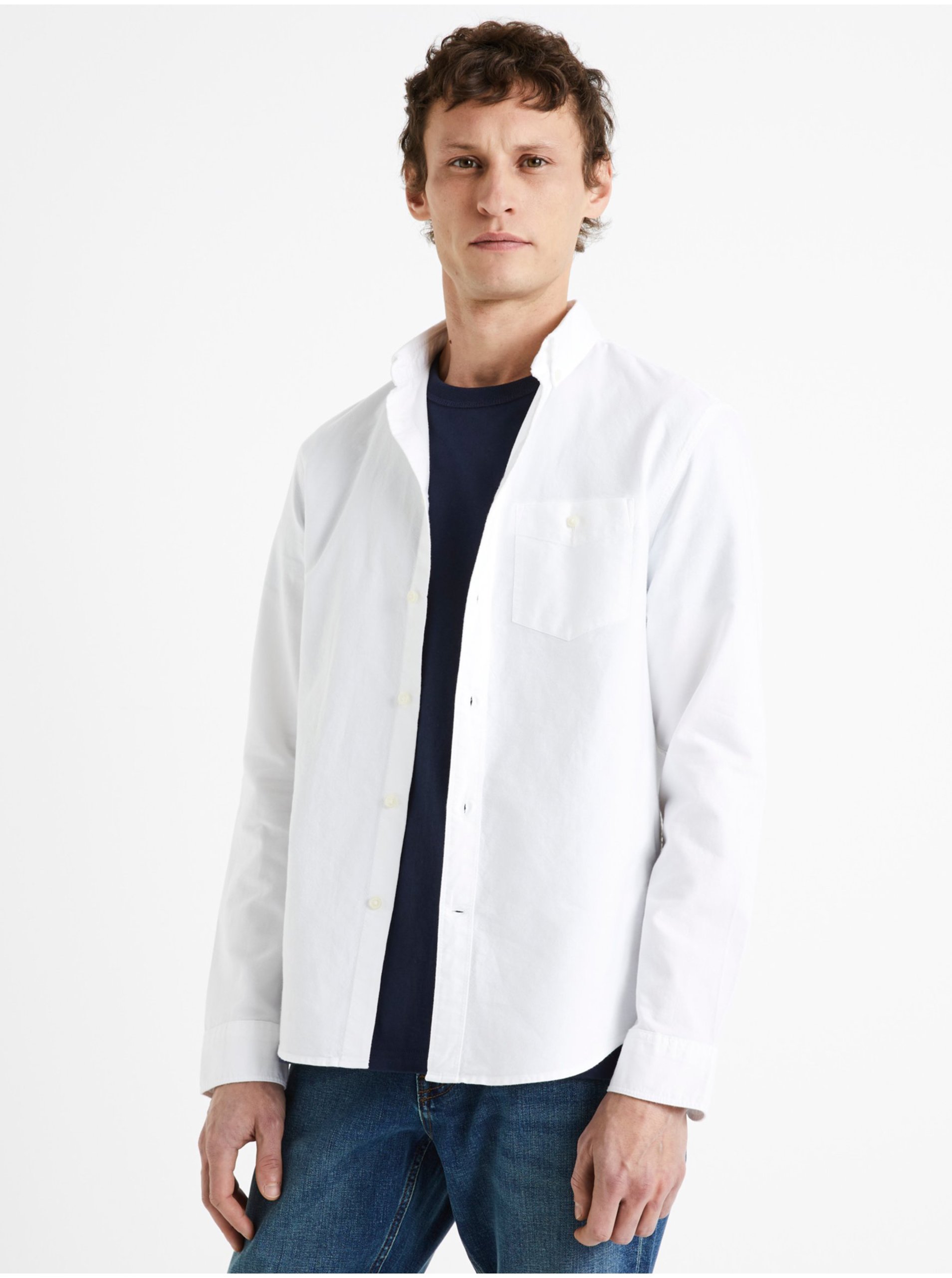 E-shop Bílá pánská bavlněná košile regular Celio Daxford