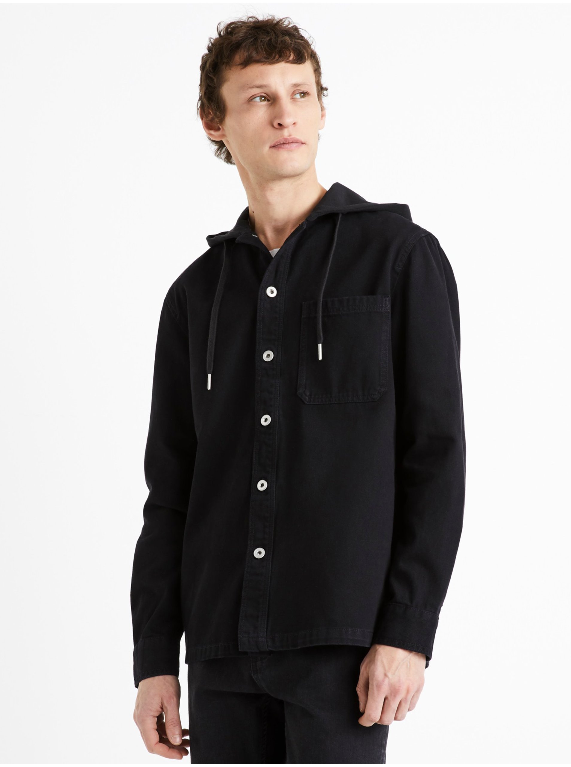 Levně Černá pánská džínová košile s kapucí Celio Dadenim