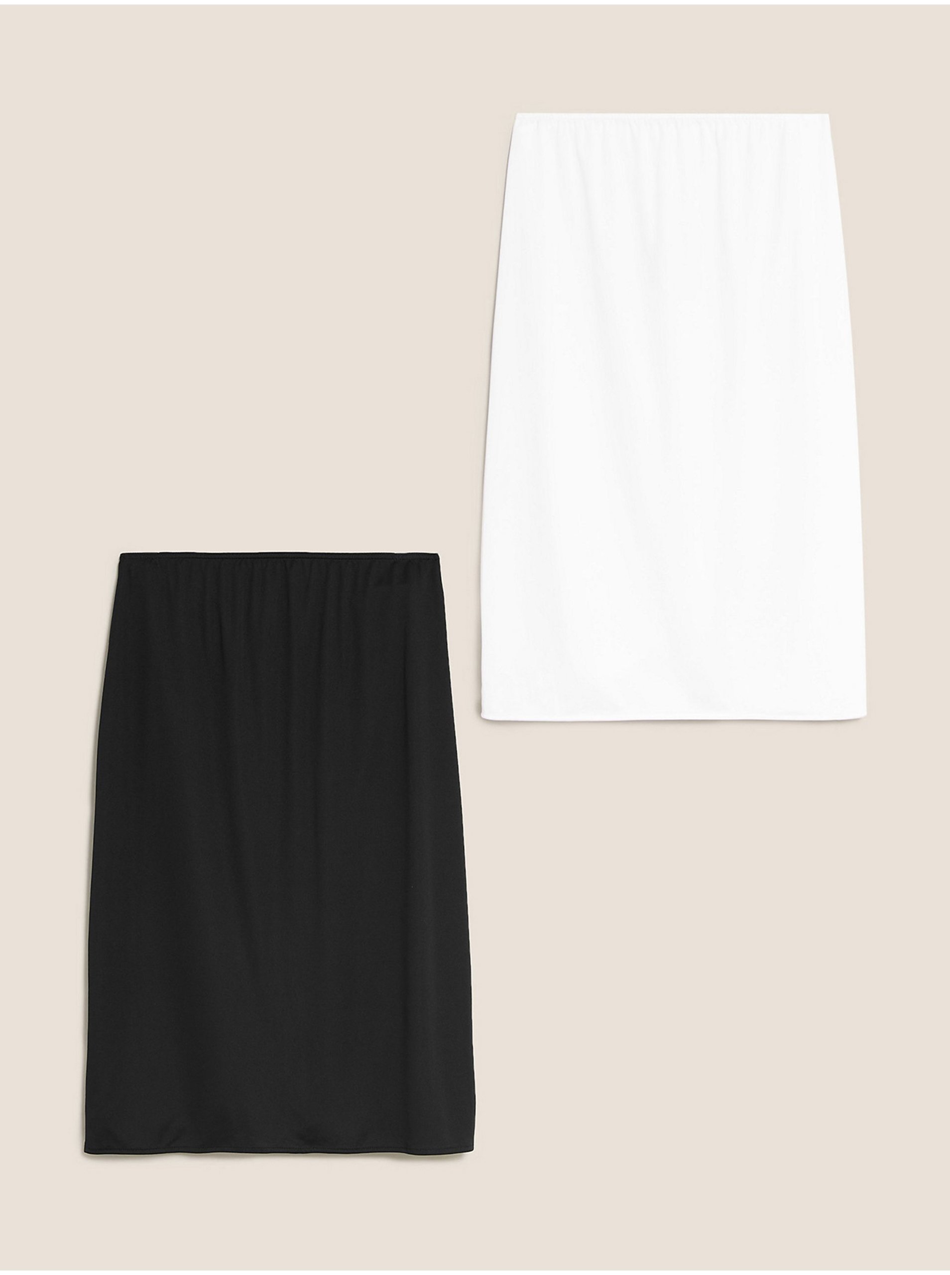Levně Sada dvou dámských spodniček pod sukni v černé a bílé barvě Marks & Spencer
