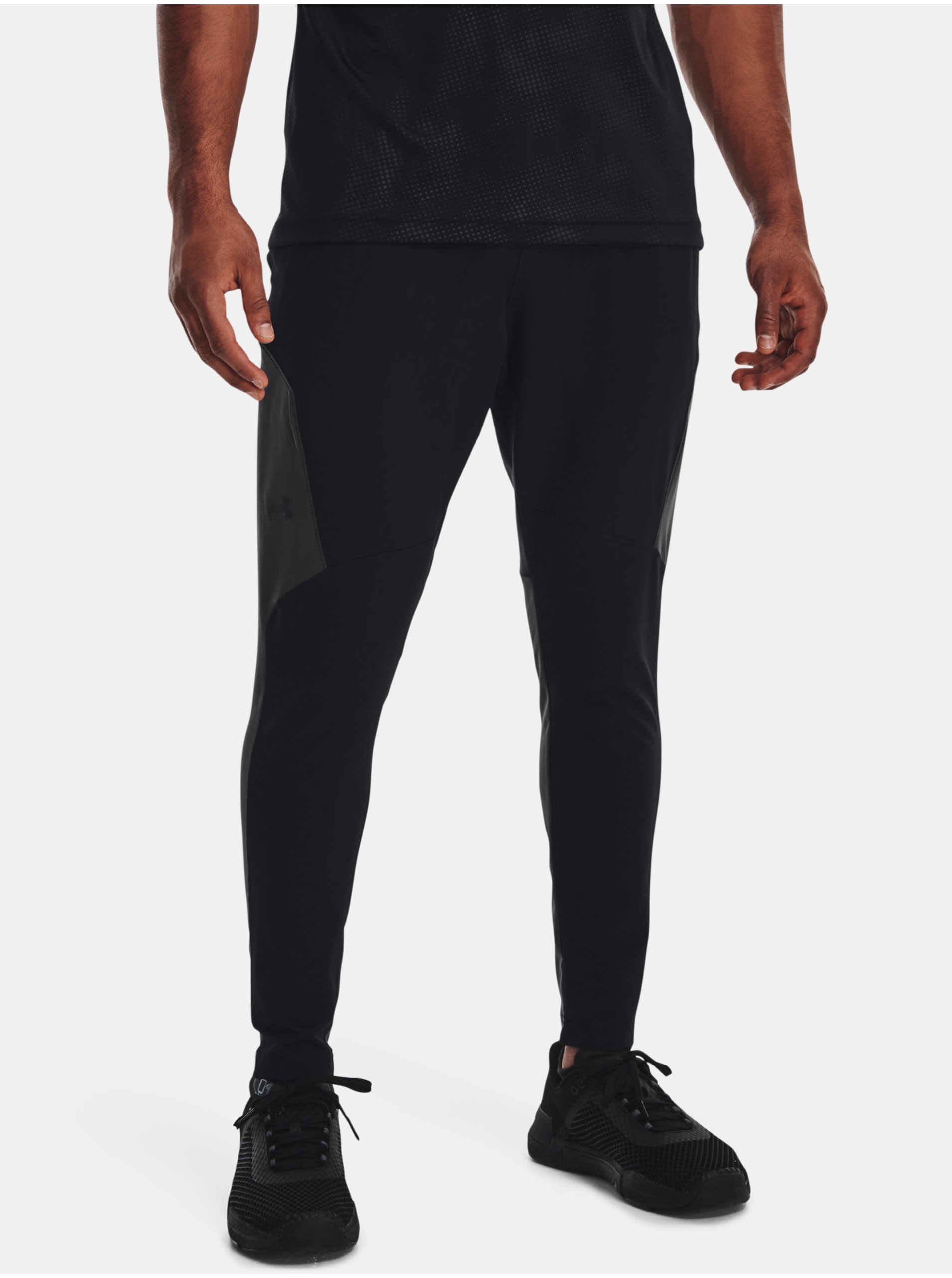 Lacno Čierne pánske športové nohavice Under Armour UA Unstoppable Hybrid Pant