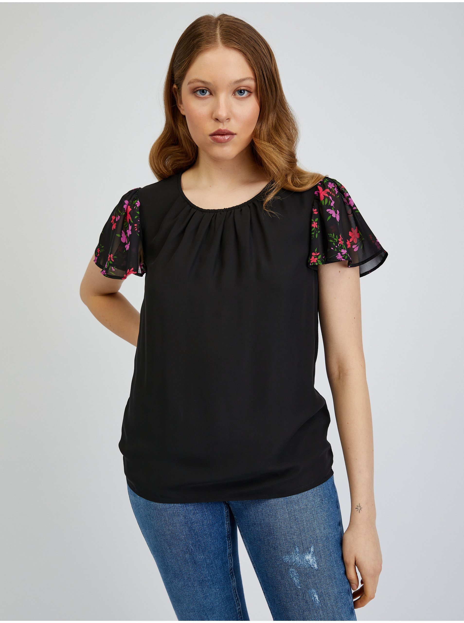 E-shop Černé dámské vzorované tričko ORSAY